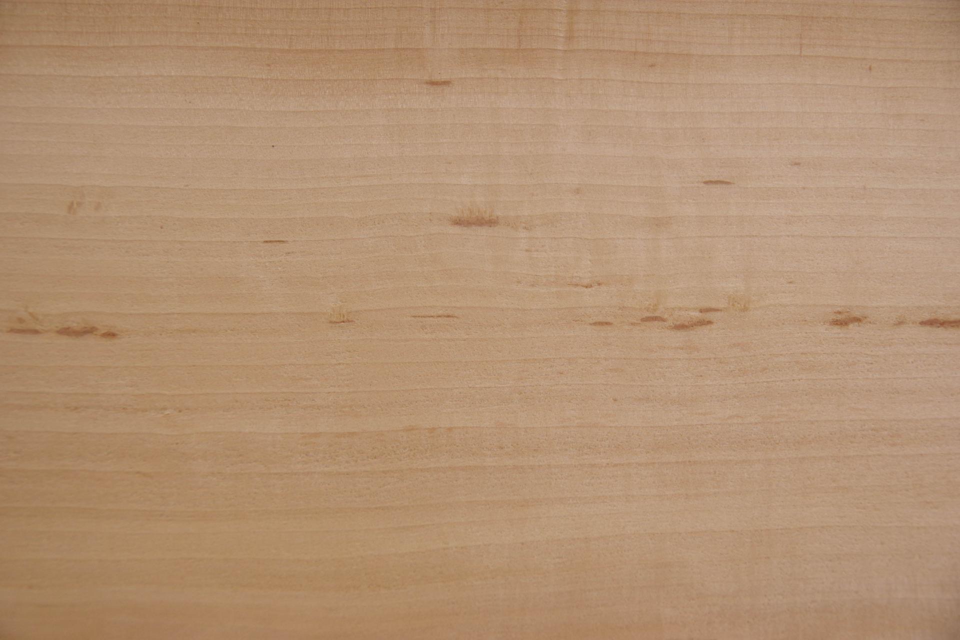 Swiss Pear, - veneer (0,6mm) - 4,26m² (16pcs. x 148cm x 18cm)