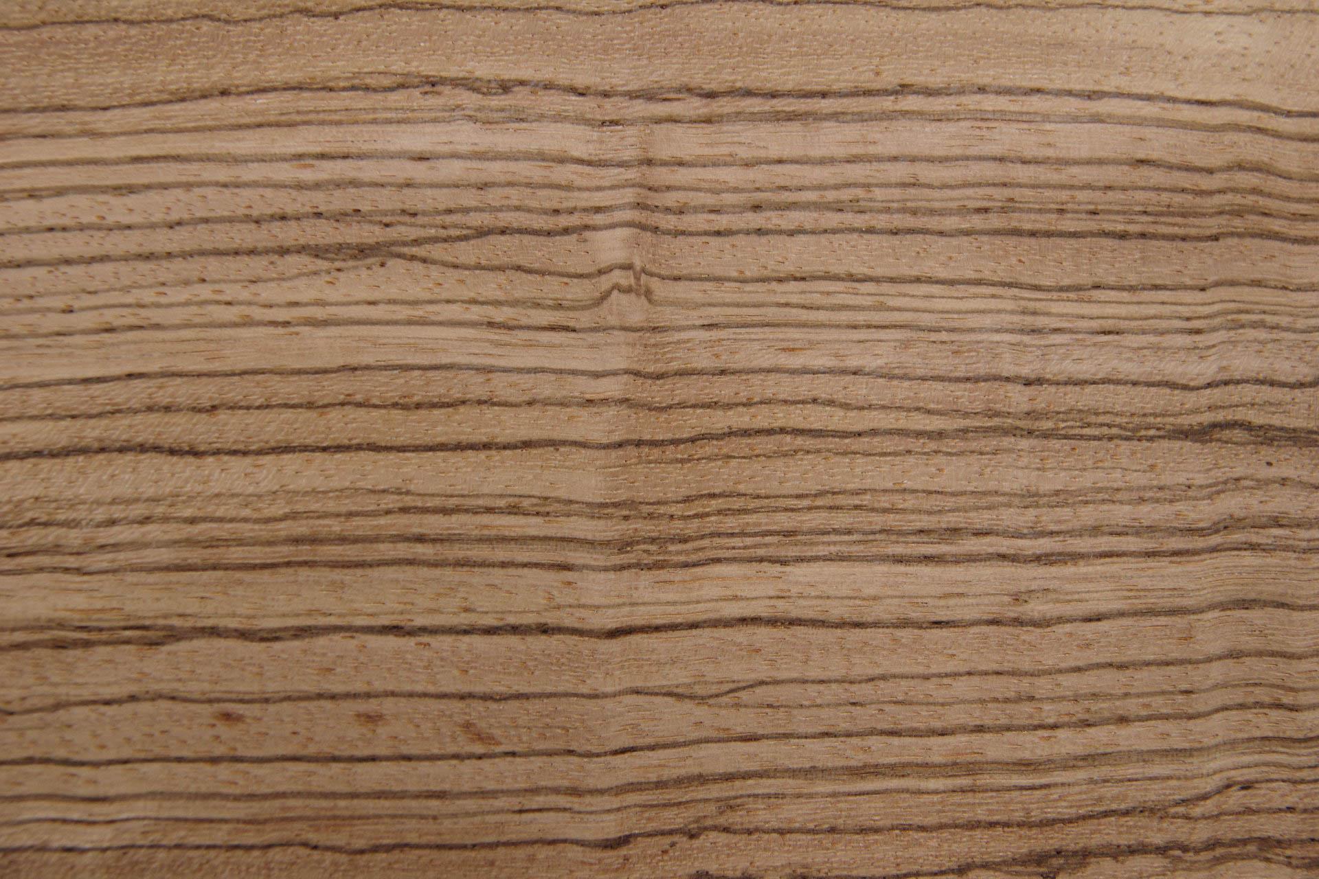 Zebrawood, - veneer (0,6mm) - 0,55m² (16pcs. x 31cm x 11cm)