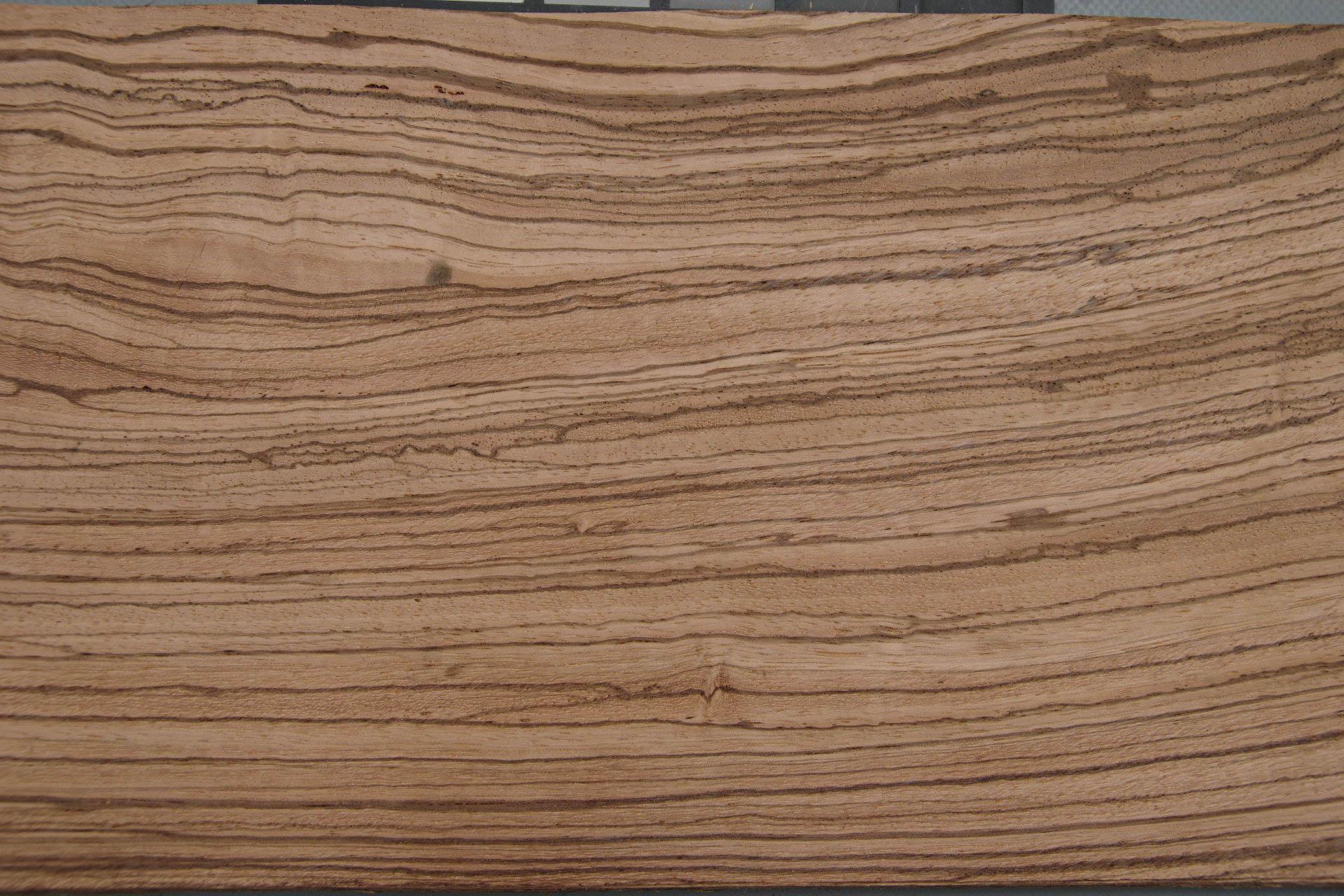 Zebrawood, - veneer (0,6mm) - 1,41m² (22pcs. x 32cm x 20cm)