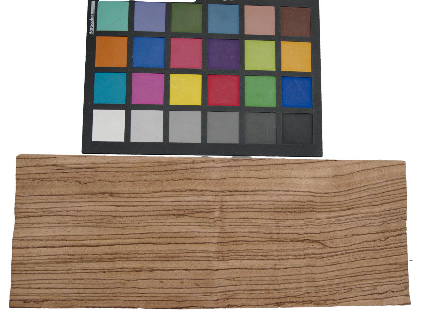 Zebrawood, - veneer (0,6mm) - 0,55m² (16pcs. x 31cm x 11cm)