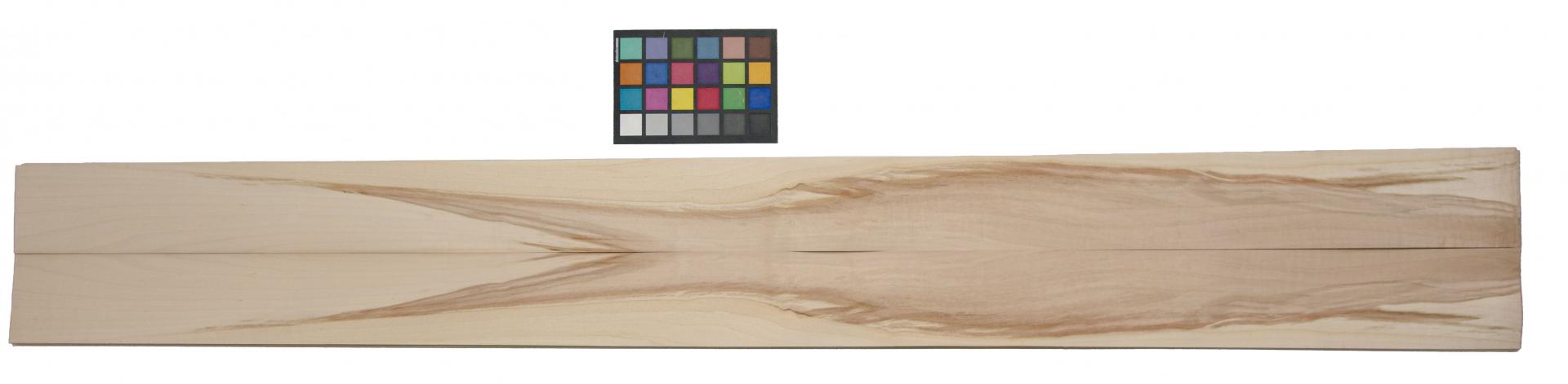 Sycamore with Heart, - veneer (0,6mm) - 7,12m² (40pcs. x 178cm x 10cm)