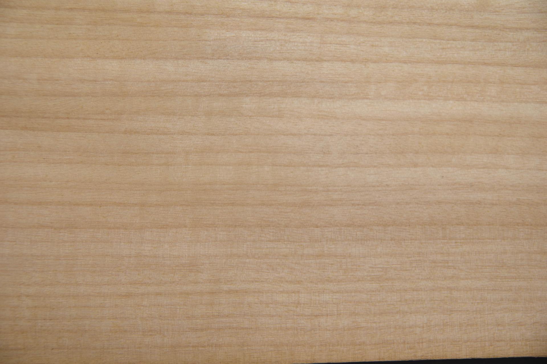 Anegre -Furnier (0,6mm) - 1,1m² (8Stk. x 115cm x 12cm)