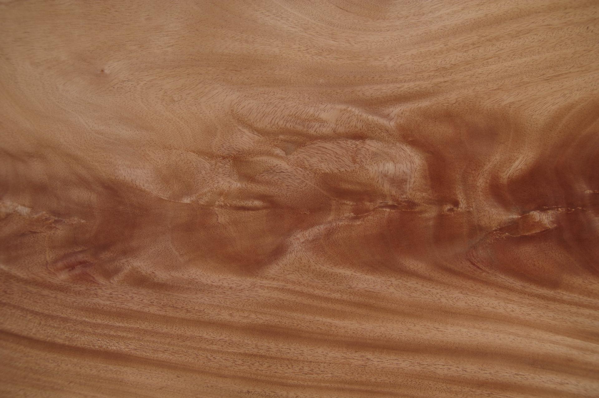 American Mahogany Crotch, - veneer (0,6mm) - 4,33m² (12pcs. x 88cm x 41cm)