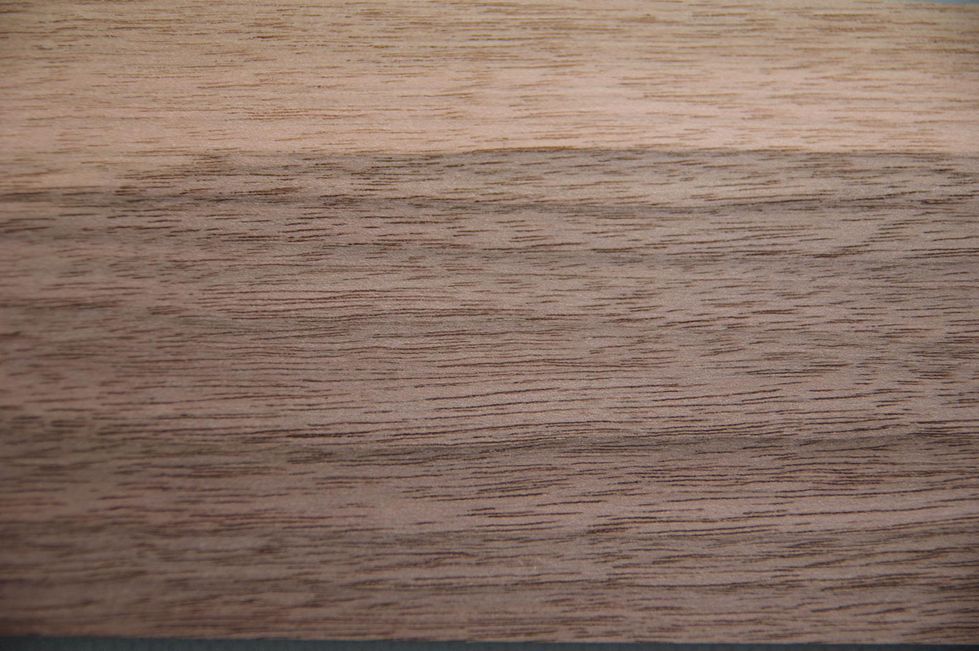 American Black Walnut, - veneer (0,6mm) - 0,42m² (22pcs. x 24cm x 8cm)
