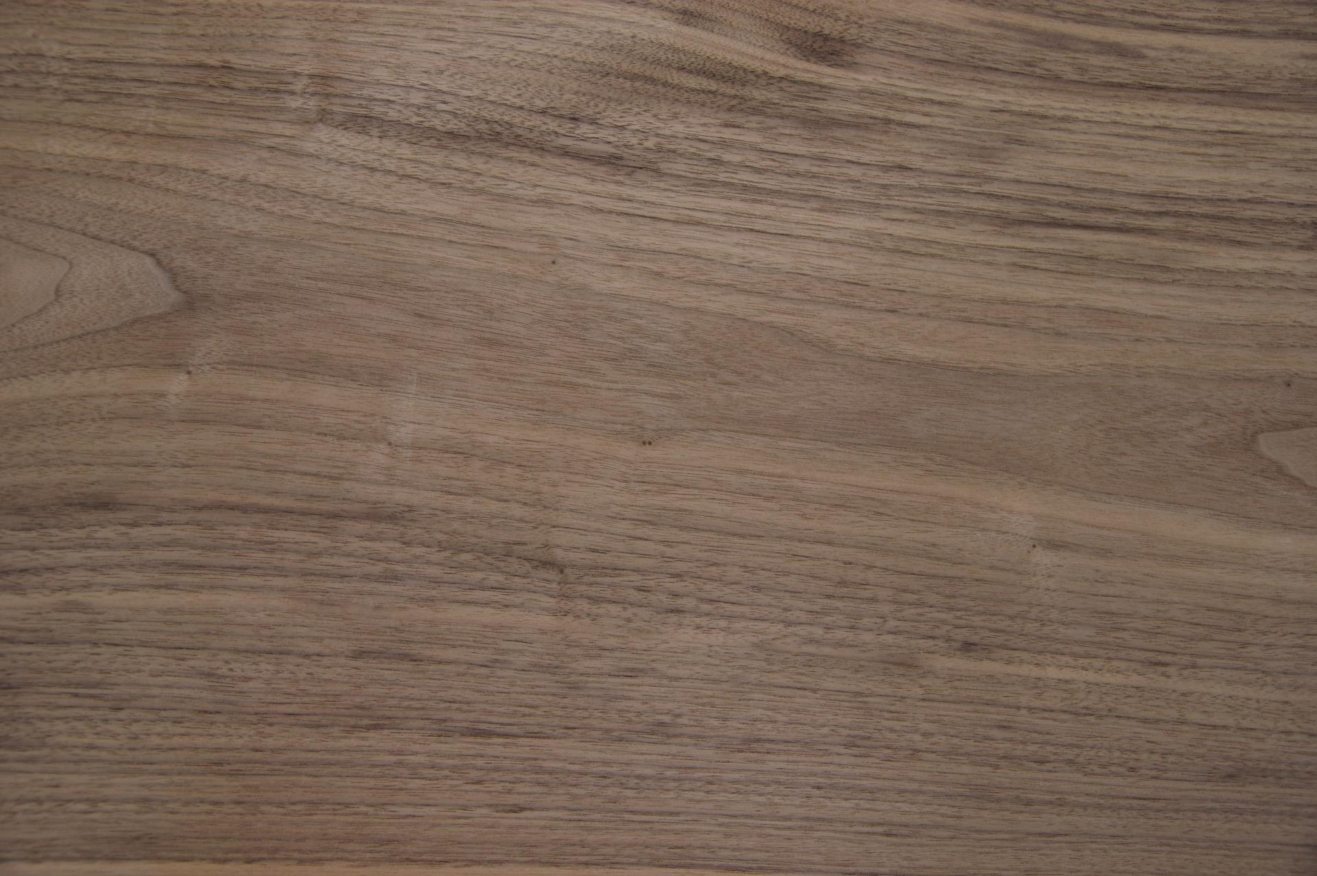 Nussbaum, amerikanischer -Furnier (0,6mm) - 10,86m² (32Stk. x 93cm x 36,5cm)