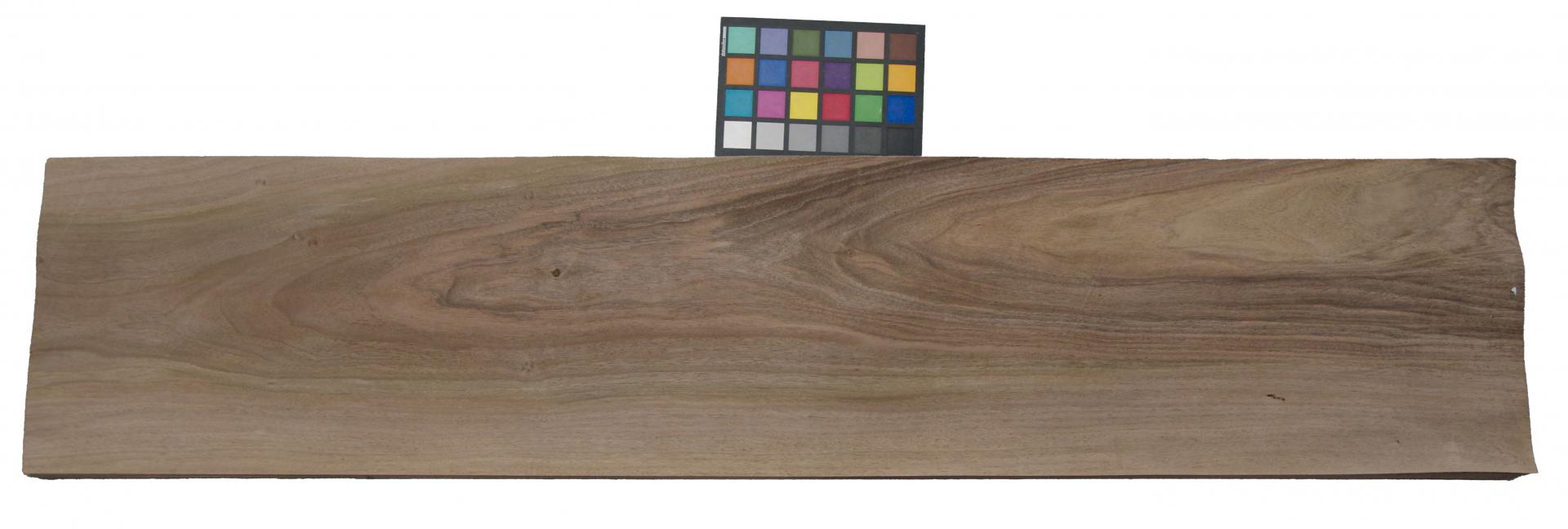 Nussbaum, europäischer -Furnier (0,9mm) - 6,4m² (16Stk. x 138cm x 29cm)