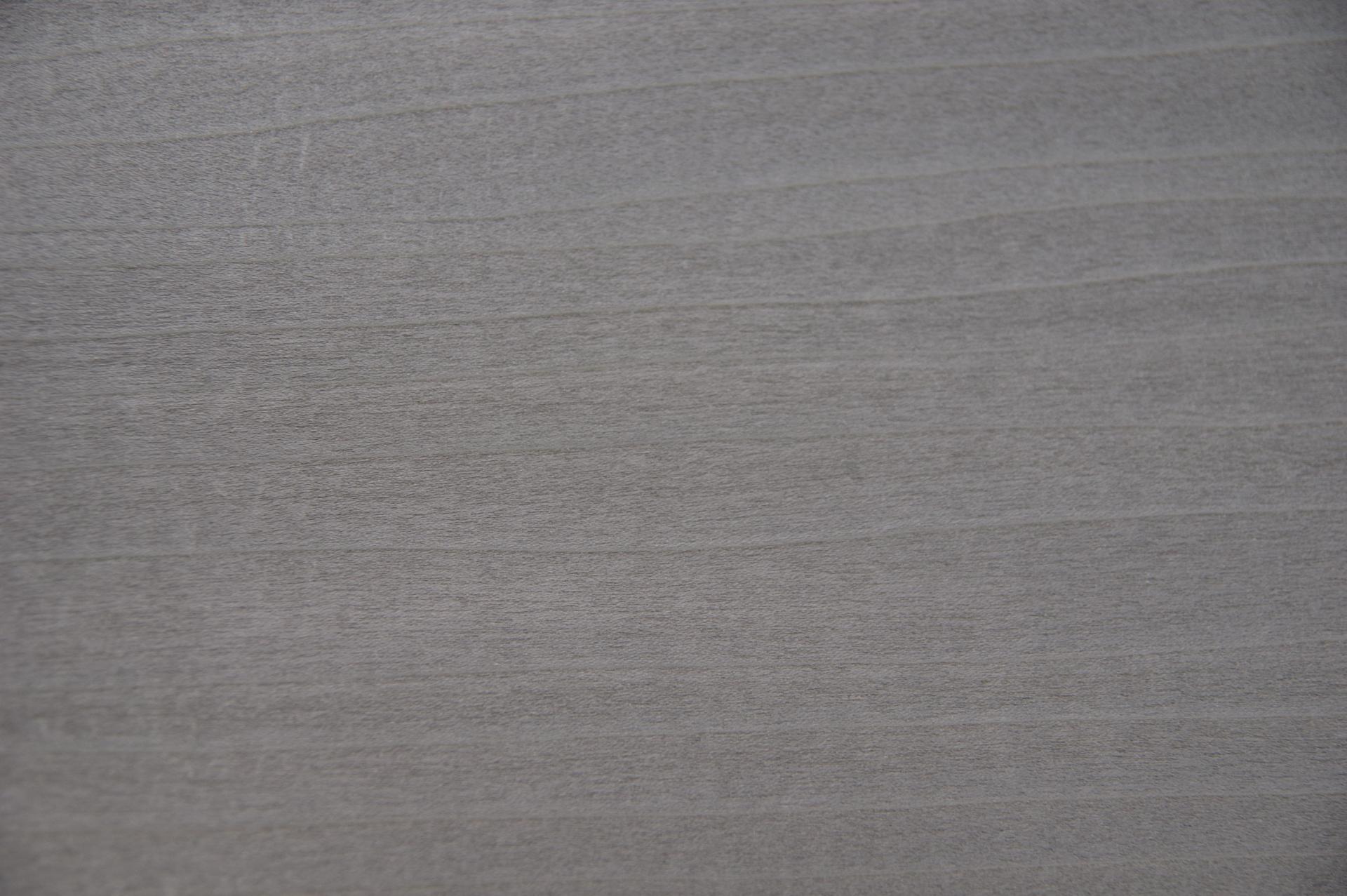 Tulipier, silber grau gefärbtes -Furnier (0,6mm) - 0,39m² (12Stk. x 31cm x 10,5cm)