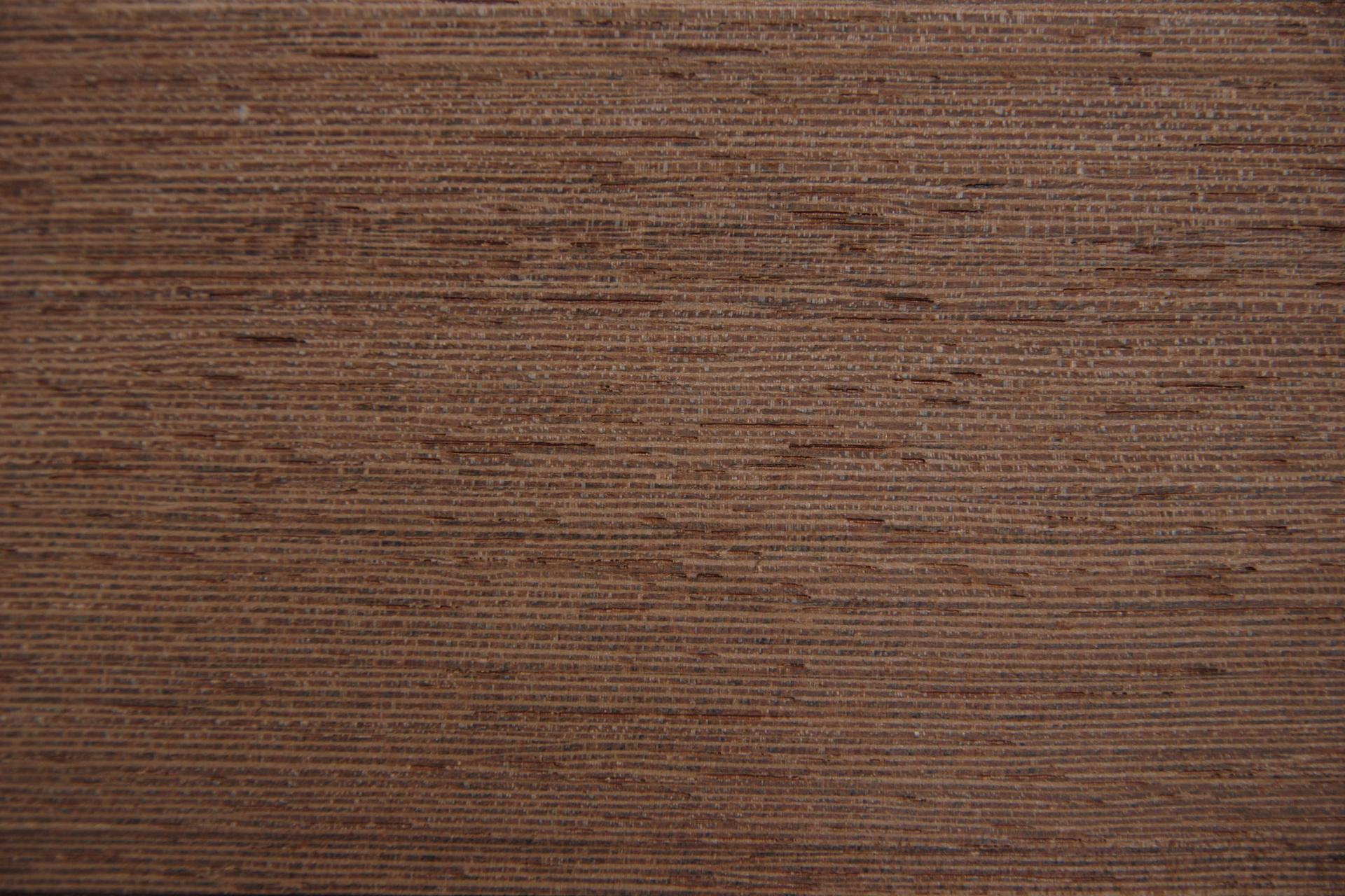 Wenge -Furnier (1,4mm) - 0,34m² (12Stk. x 35cm x 8cm)
