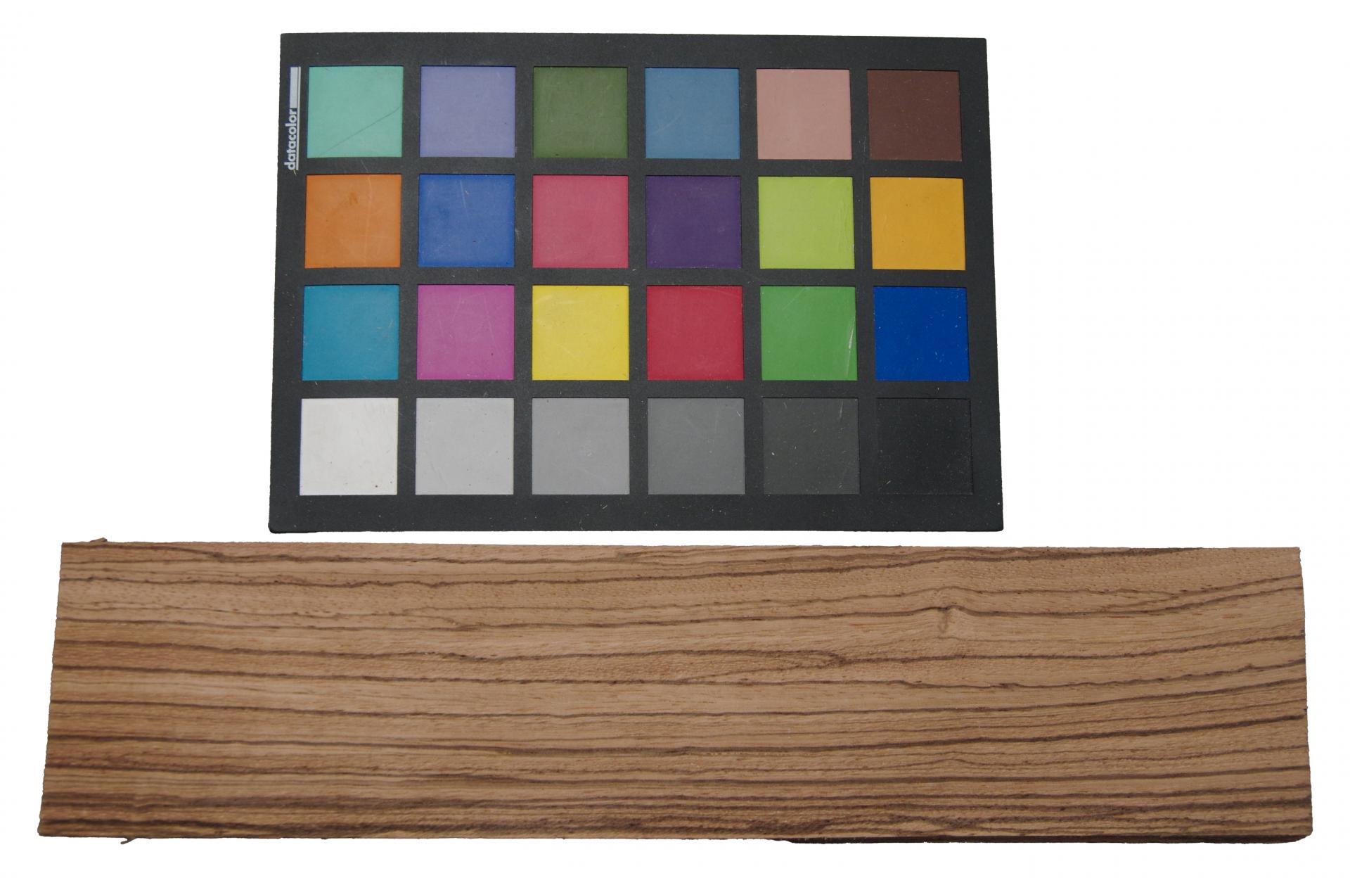 Zebrano -Furnier (0,6mm) - 0,4m² (18Stk. x 32cm x 7cm)