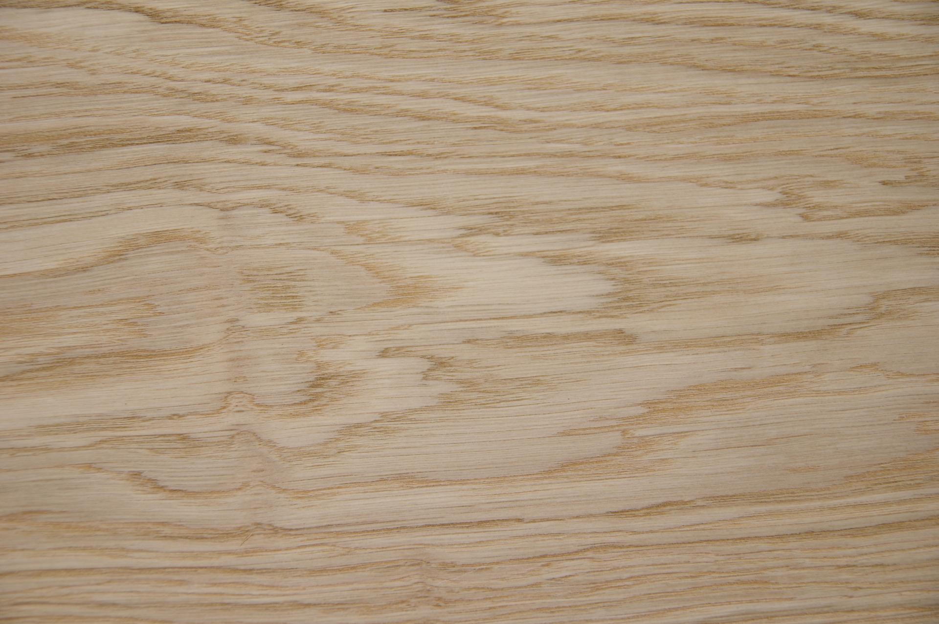 Eiche, europäische -Furnier (0,6mm) - 4,92m² (24Stk. x 114cm x 18cm)