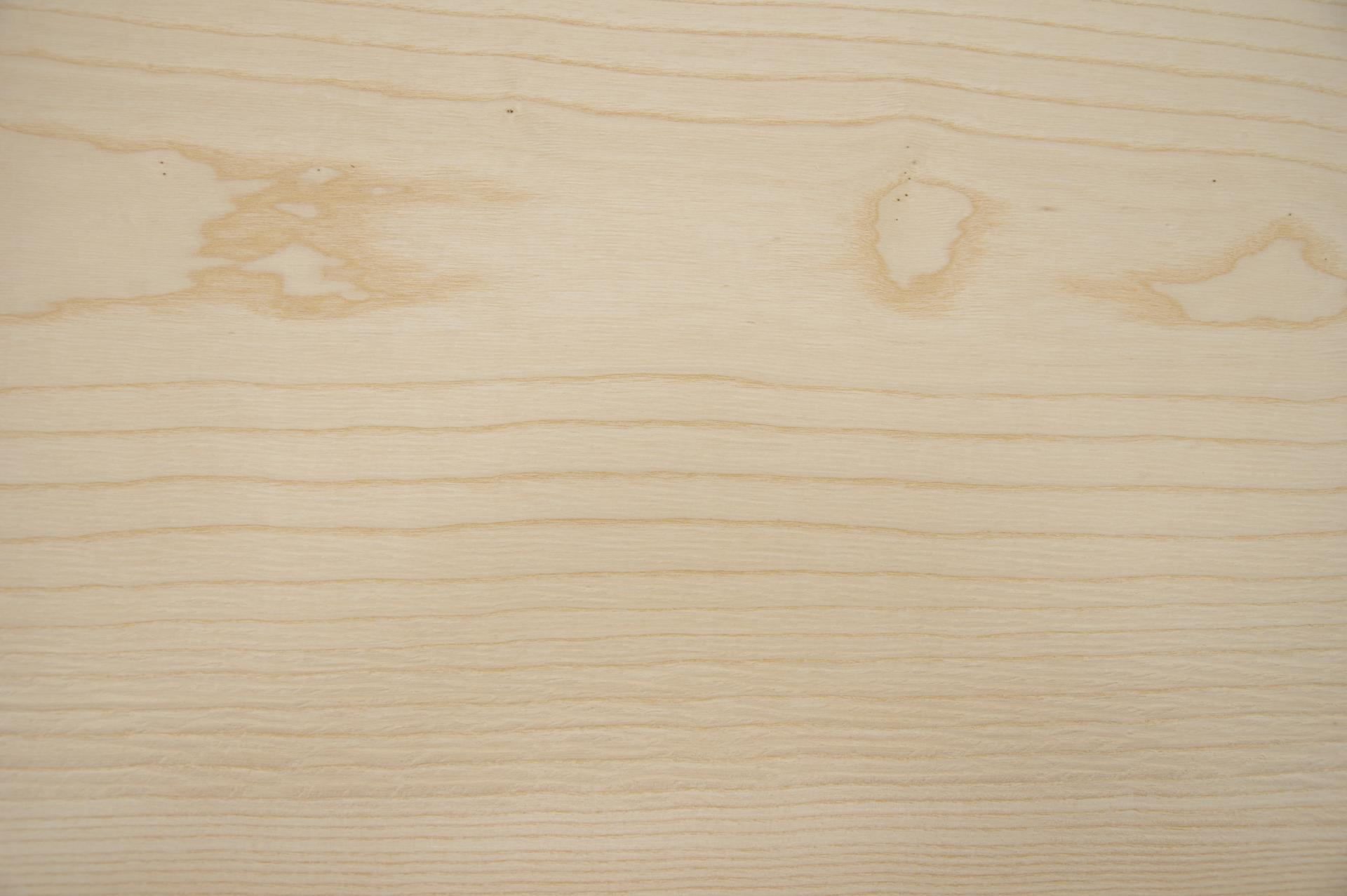 White Ash, - veneer (2,4mm) - 2,28m² (8pcs. x 75cm x 38cm)