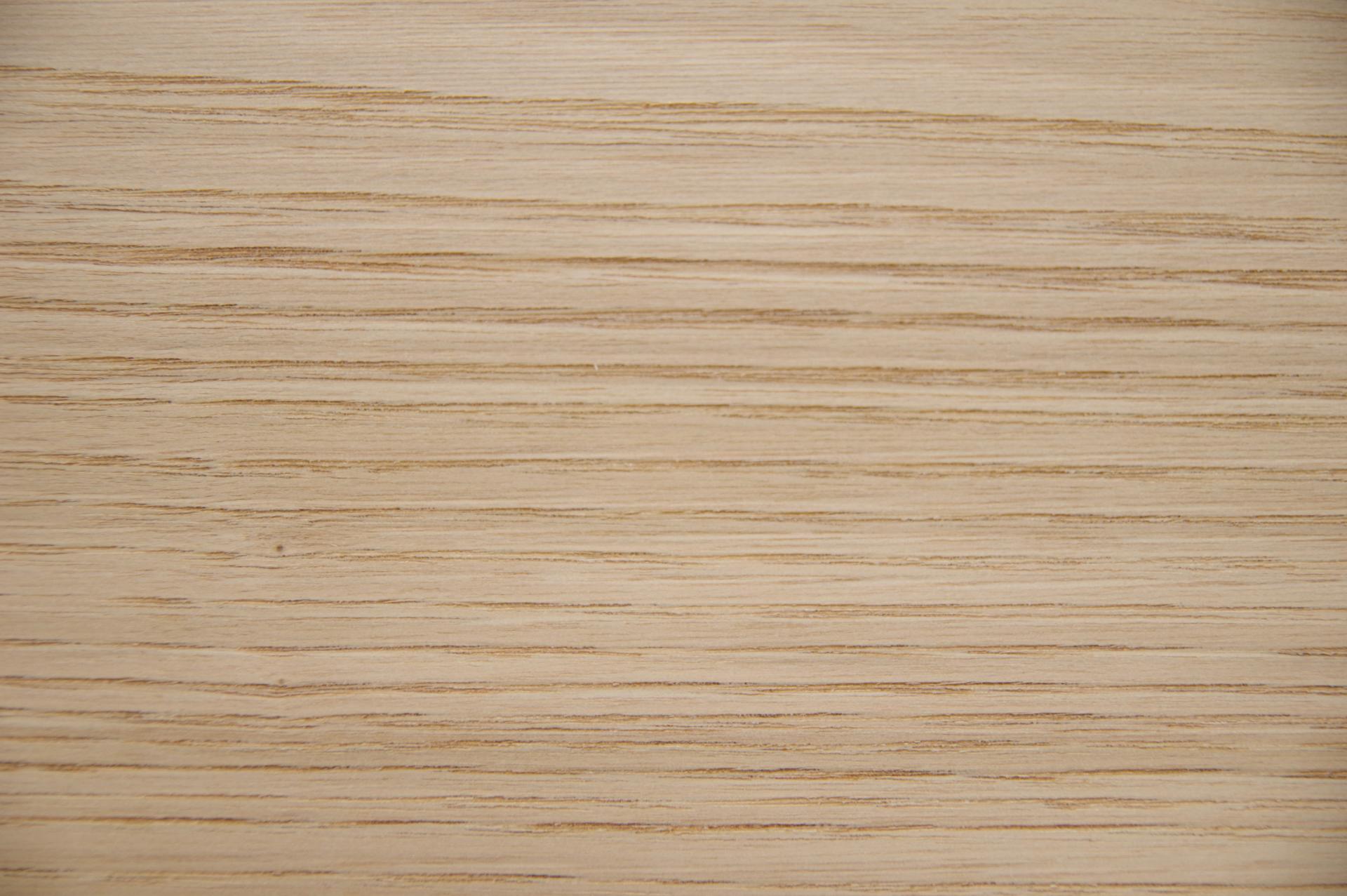Chestnut, - veneer (0,6mm) - 1,12m² (22pcs. x 60cm x 8,5cm)