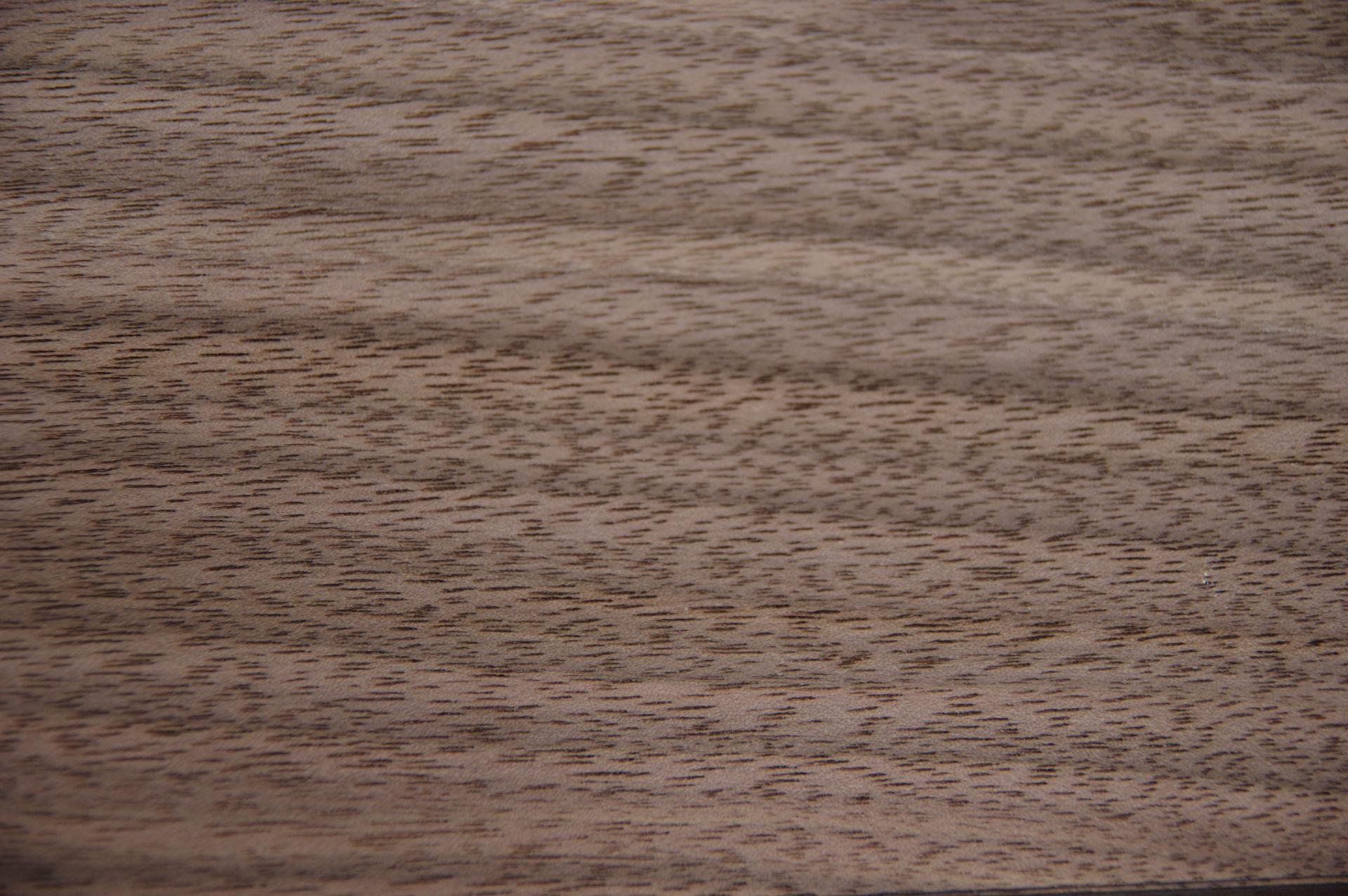 American Black Walnut, - veneer (0,6mm) - 0,3m² (22pcs. x 15cm x 9cm)