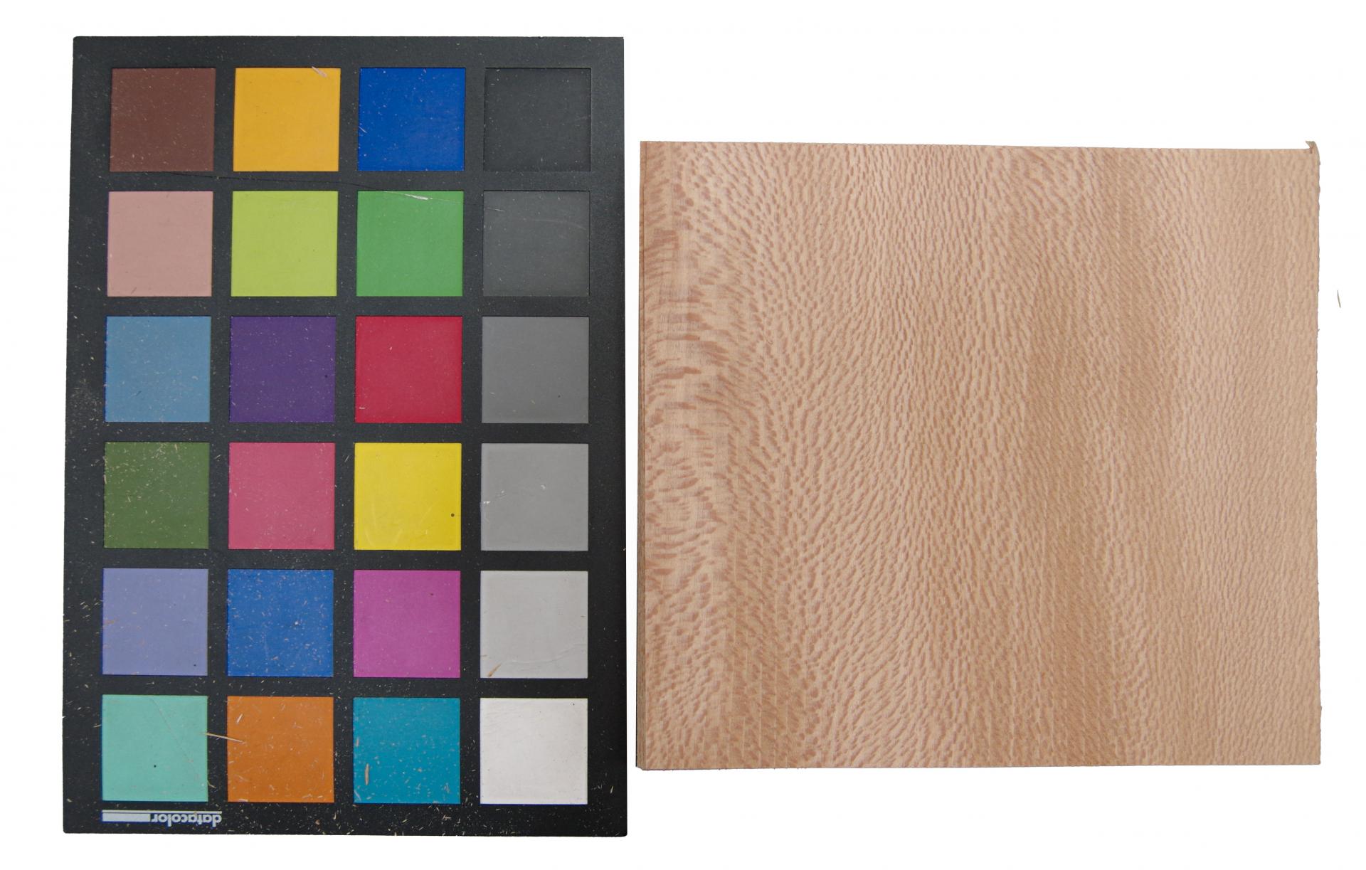 European Lacewood, - veneer (0,6mm) - 0,48m² (20pcs. x 15cm x 16cm)
