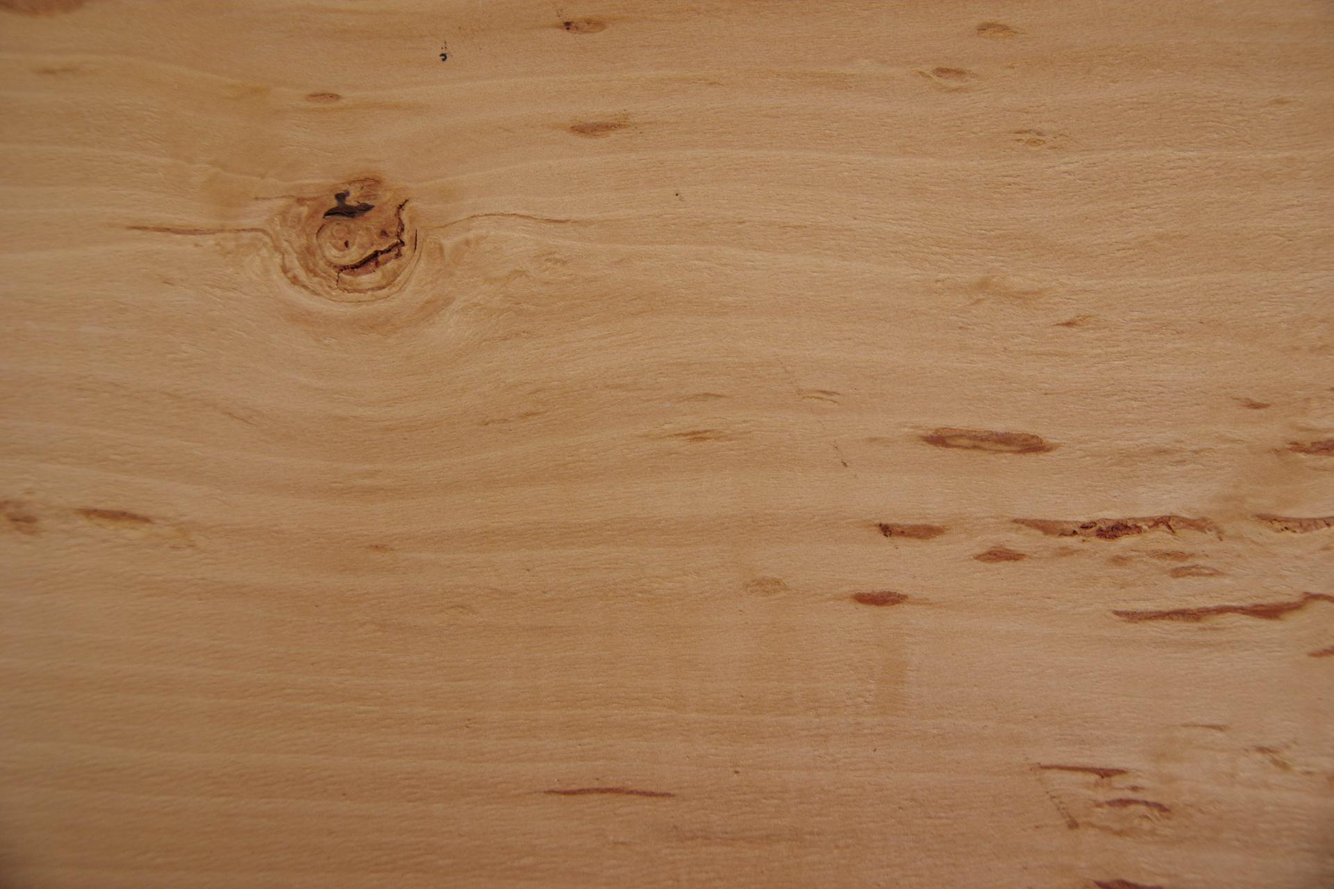 Swiss Pear, - veneer (0,6mm) - 1,63m² (22pcs. x 39cm x 19cm)