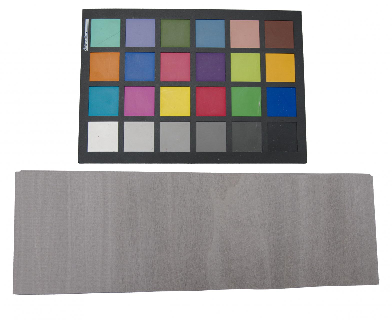 Tulipier, silber grau gefärbtes -Furnier (0,6mm) - 0,57m² (22Stk. x 9cm x 29cm)