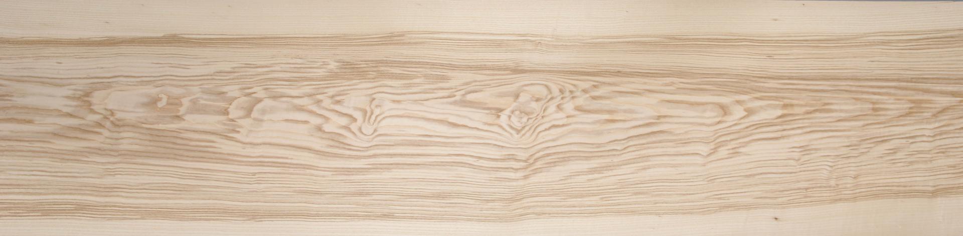 Olive Ash, - veneer (0,6mm) - 45,93m² (24pcs. x 368cm x 52cm)