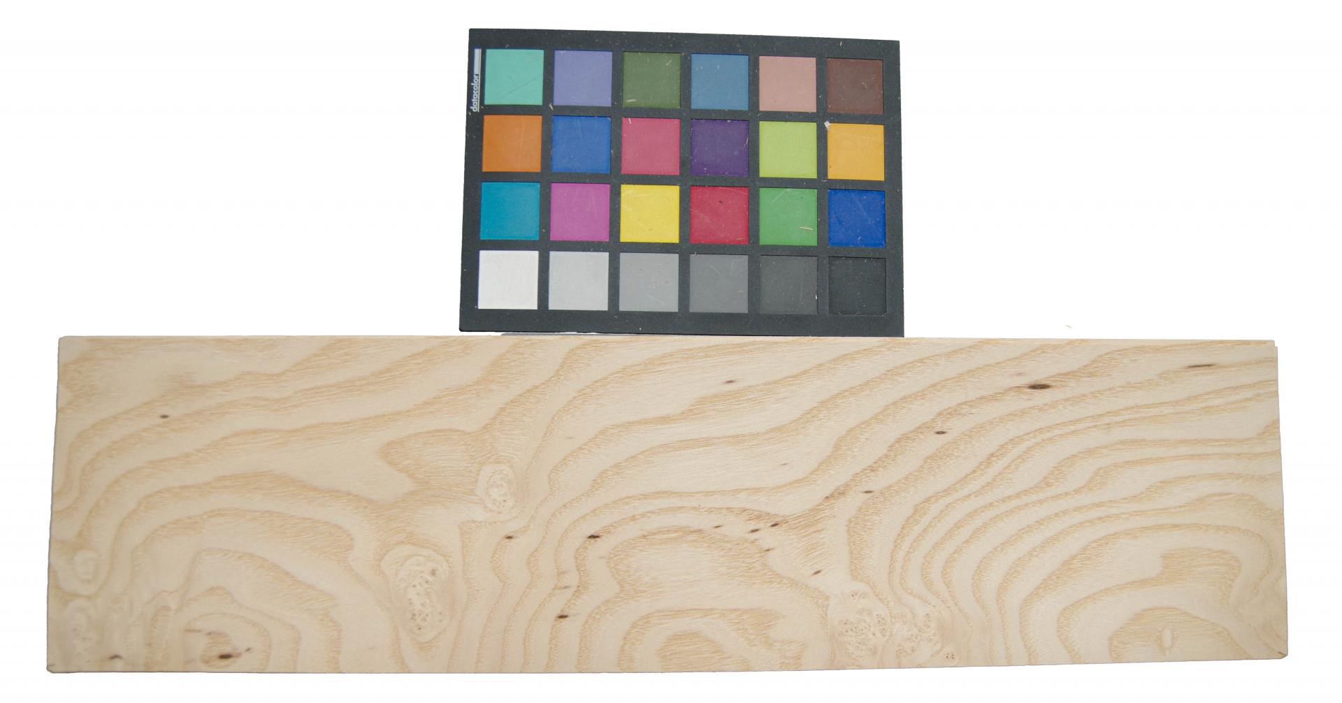Esche Maser, weiß -Furnier (0,6mm) - 0,82m² (11Stk. x 53cm x 14cm)