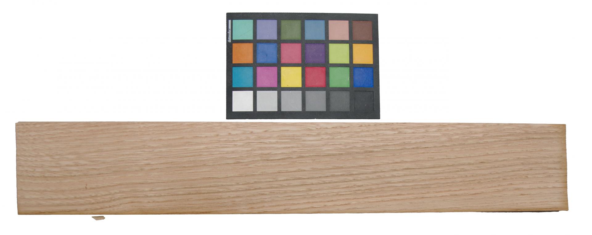 Chestnut, - veneer (0,6mm) - 1,67m² (22pcs. x 69cm x 11cm)