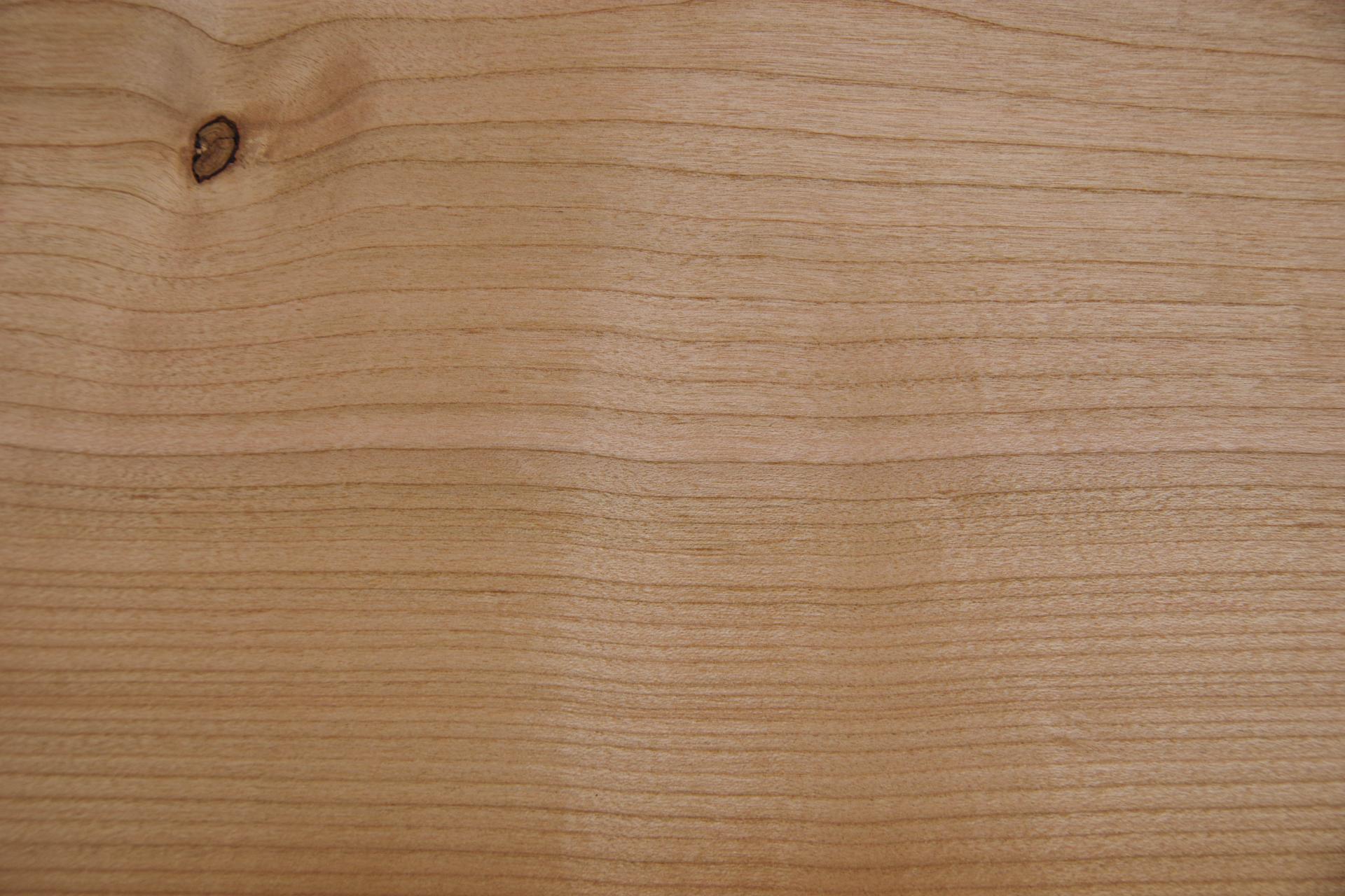European Cherry, - veneer (0,6mm) - 2,41m² (24pcs. x 67cm x 15cm)