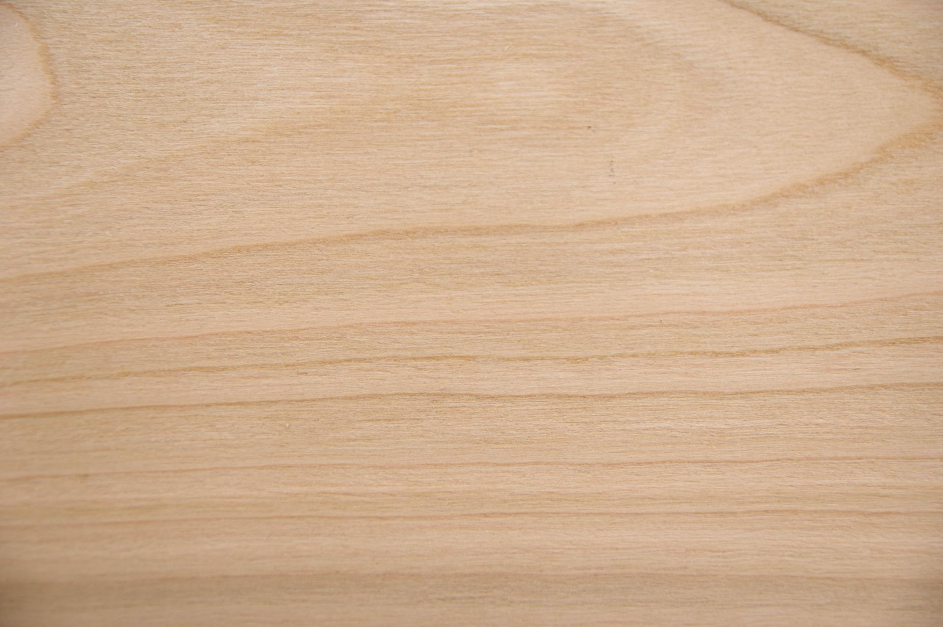 Kirschbaum, europäischer -Furnier (2,4mm) - 0,19m² (5Stk. x 38cm x 10cm)