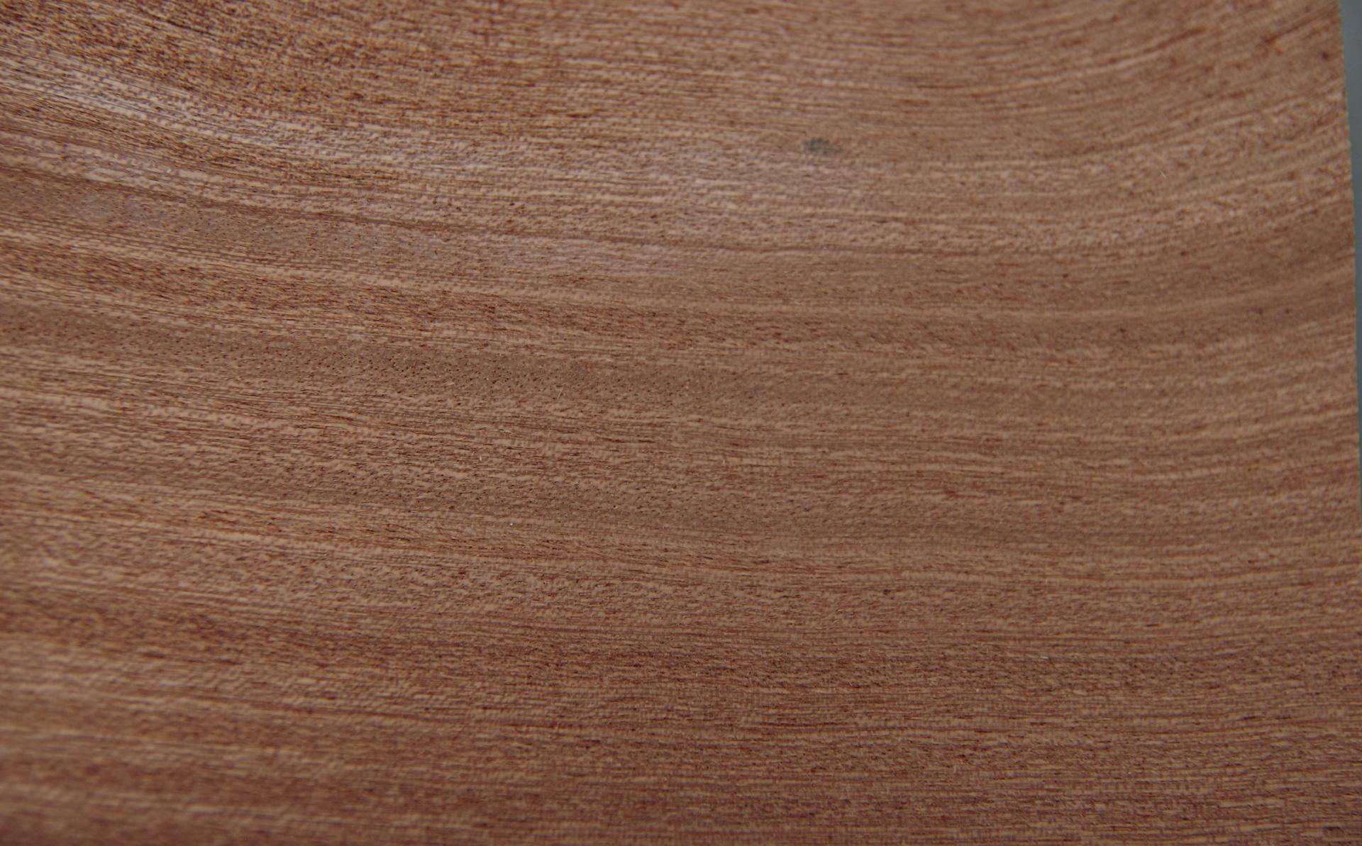 Mahagoni Sapeli -Furnier (2,4mm) - 0,05m² (7Stk. x 11cm x 7cm)