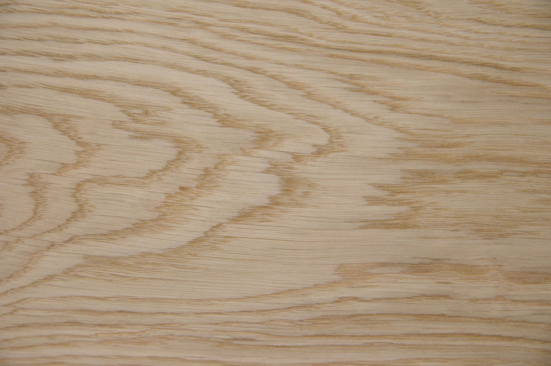 Eiche, europäische -Furnier (0,6mm) - 2,31m² (24Stk. x 52cm x 18,5cm)