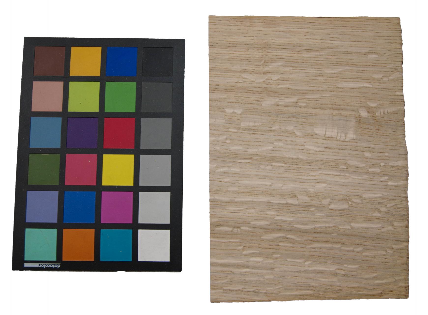 Eiche, europäische -Furnier (2,2mm) - 0,24m² (7Stk. x 15cm x 23cm)