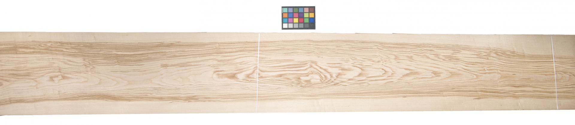 Olive Ash, - veneer (0,6mm) - 40,52m² (23pcs. x 367cm x 48cm)
