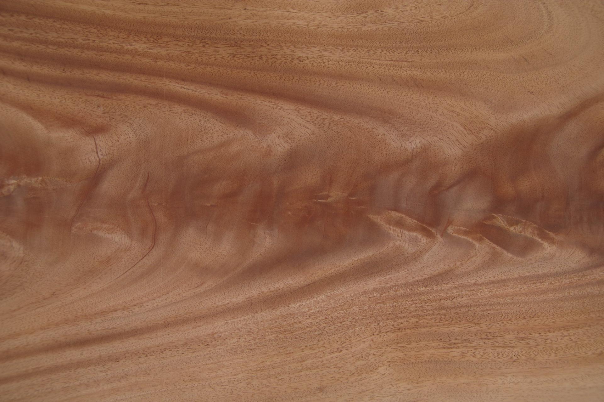 American Mahogany Crotch, - veneer (0,6mm) - 9,29m² (24pcs. x 90cm x 43cm)