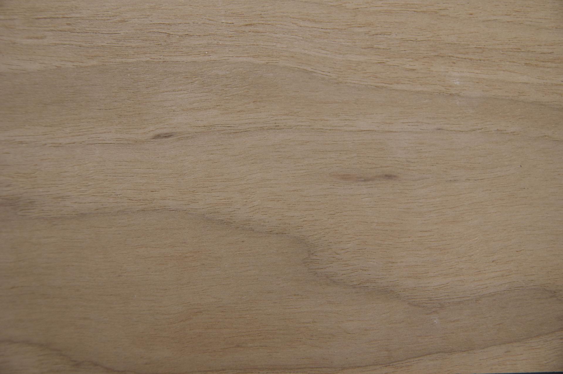 Nussbaum, europäischer -Furnier (0,9mm) - 0,72m² (10Stk. x 63cm x 11,5cm)