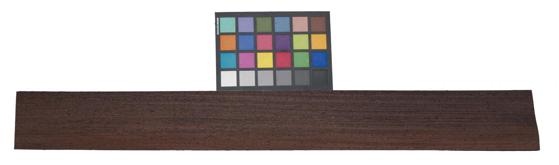 Wenge, - veneer (0,6mm) - 1,31m² (16pcs. x 86cm x 9,5cm)