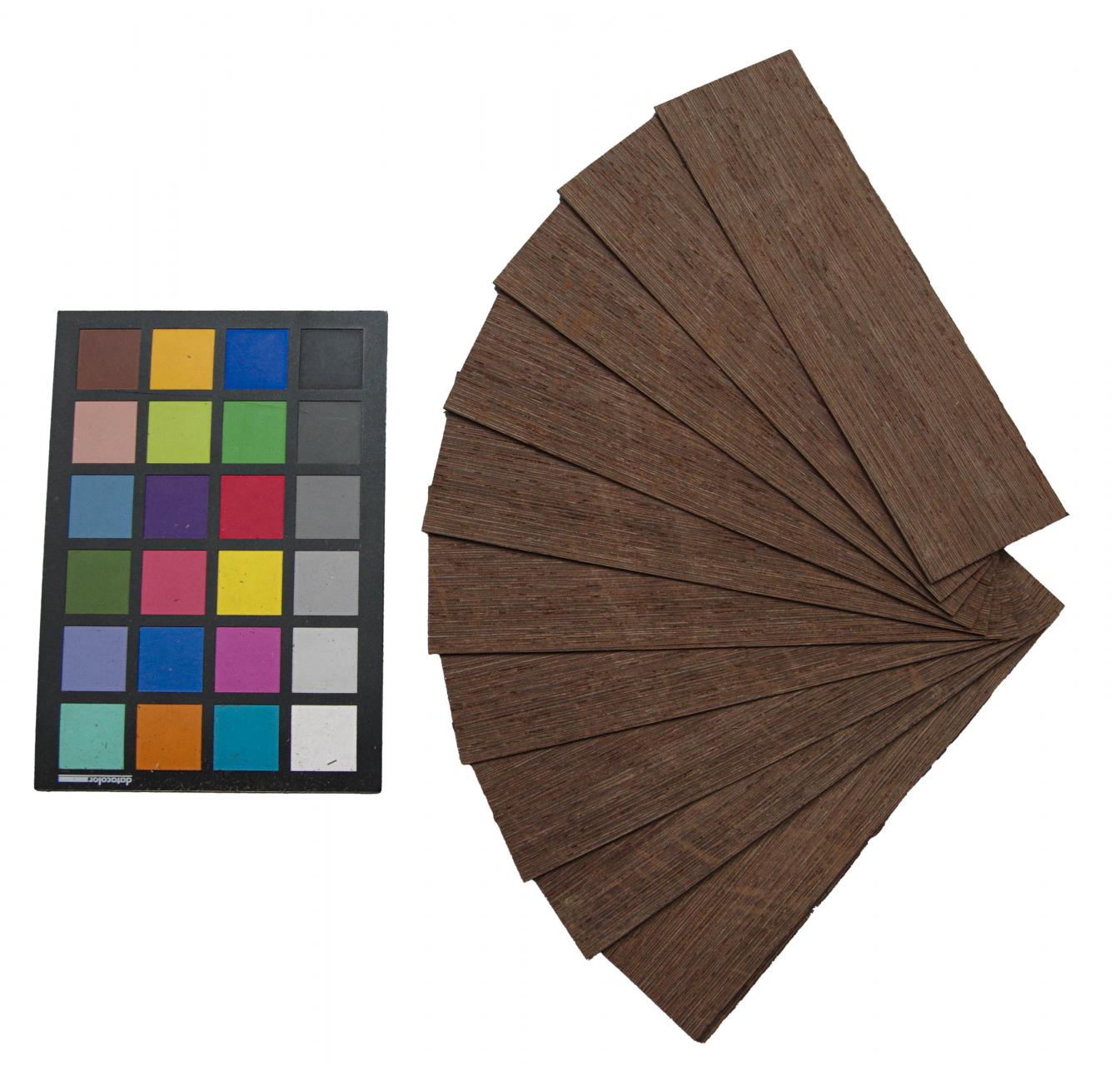 Wenge -Furnier (1,4mm) - 0,18m² (12Stk. x 23cm x 6,5cm)