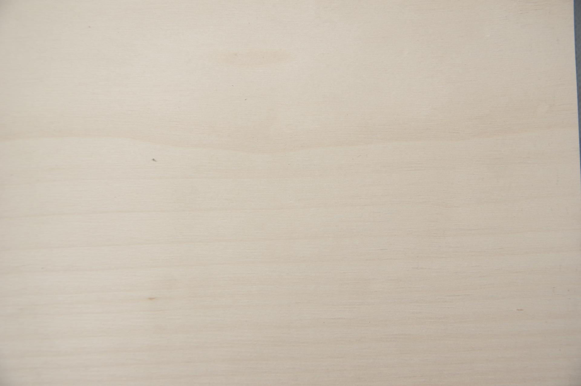 Ahorn, europäischer -Furnier (1,4mm) - 0,5m² (8Stk. x 25cm x 25cm)