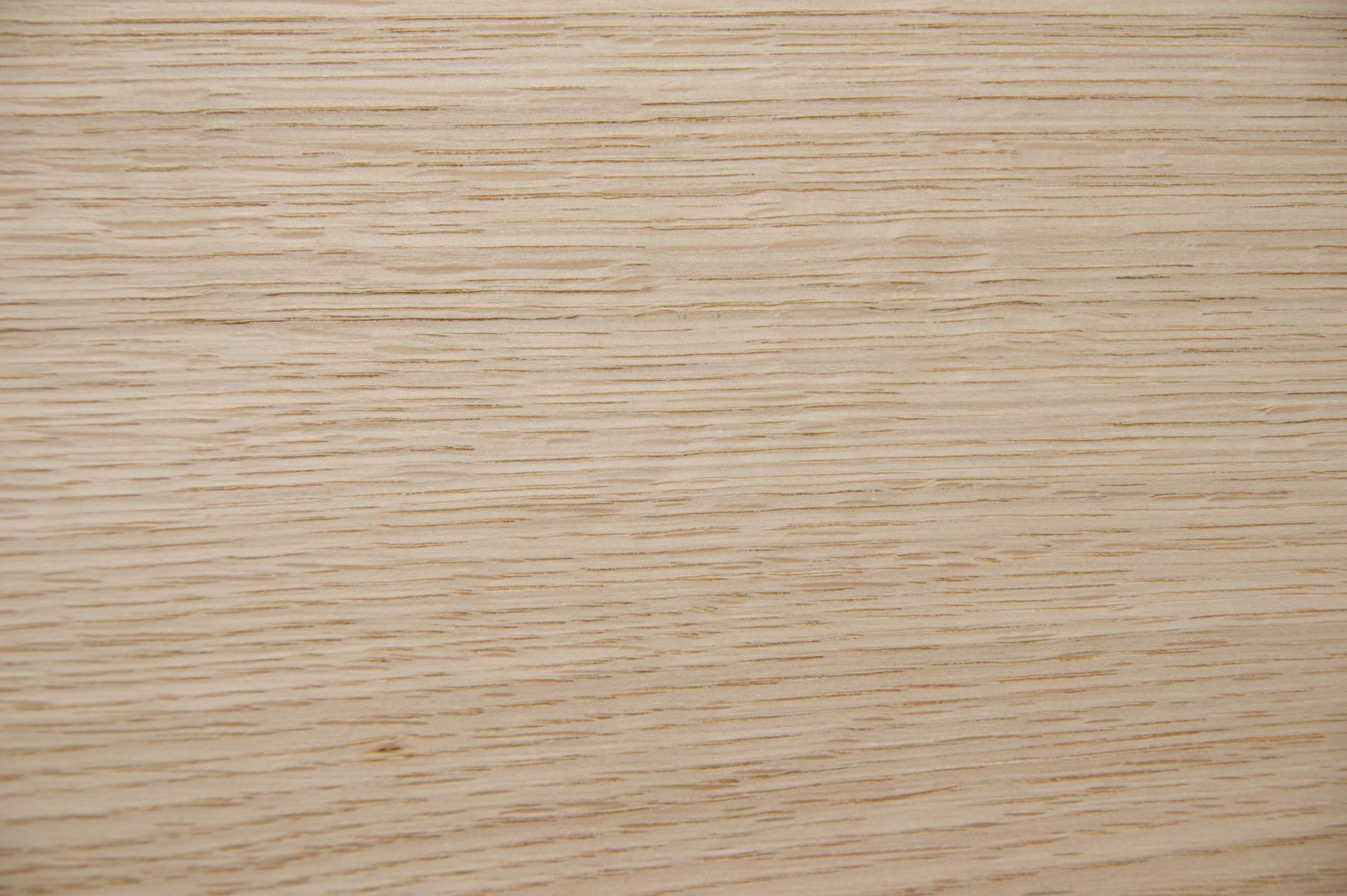 Eiche, europäische -Furnier (0,9mm) - 5,22m² (16Stk. x 261cm x 12,5cm)