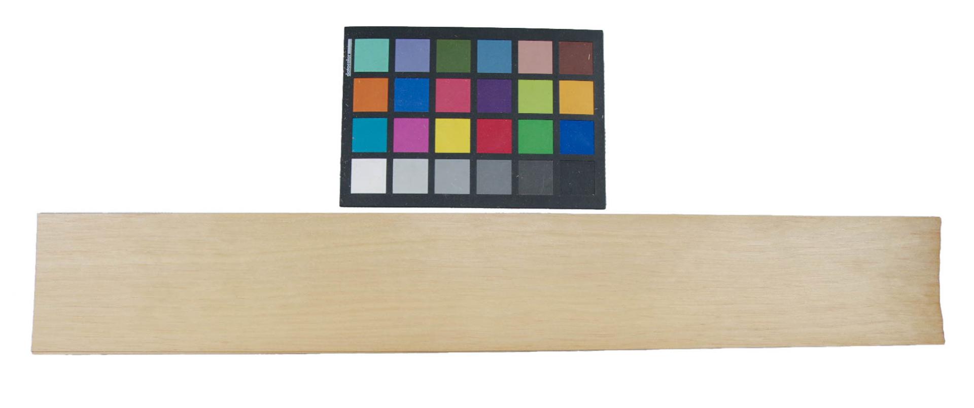 Kiefer -Furnier (0,9mm) - 1,5m² (24Stk. x 66cm x 9,5cm)
