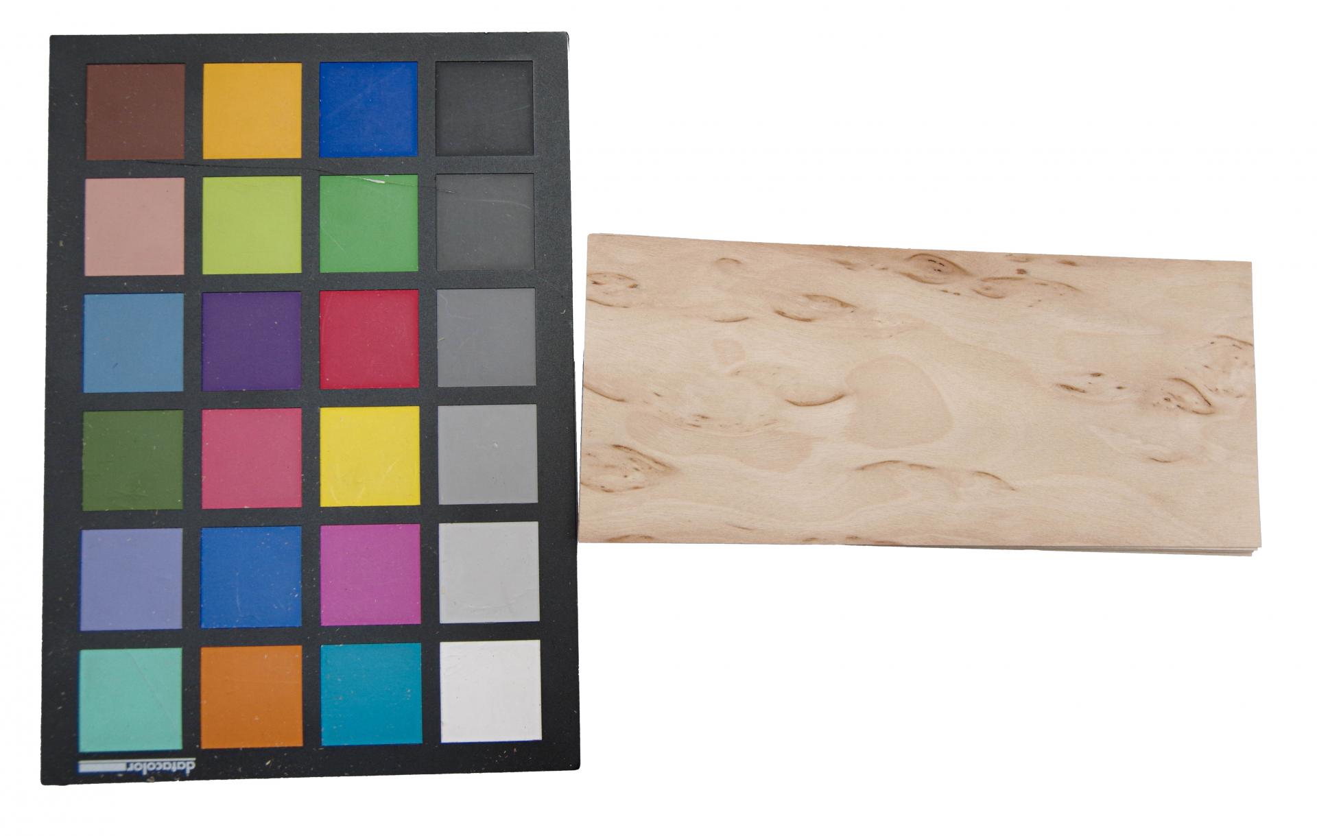 Birke Maser -Furnier (0,6mm) - 0,11m² (8Stk. x 18cm x 7,5cm)