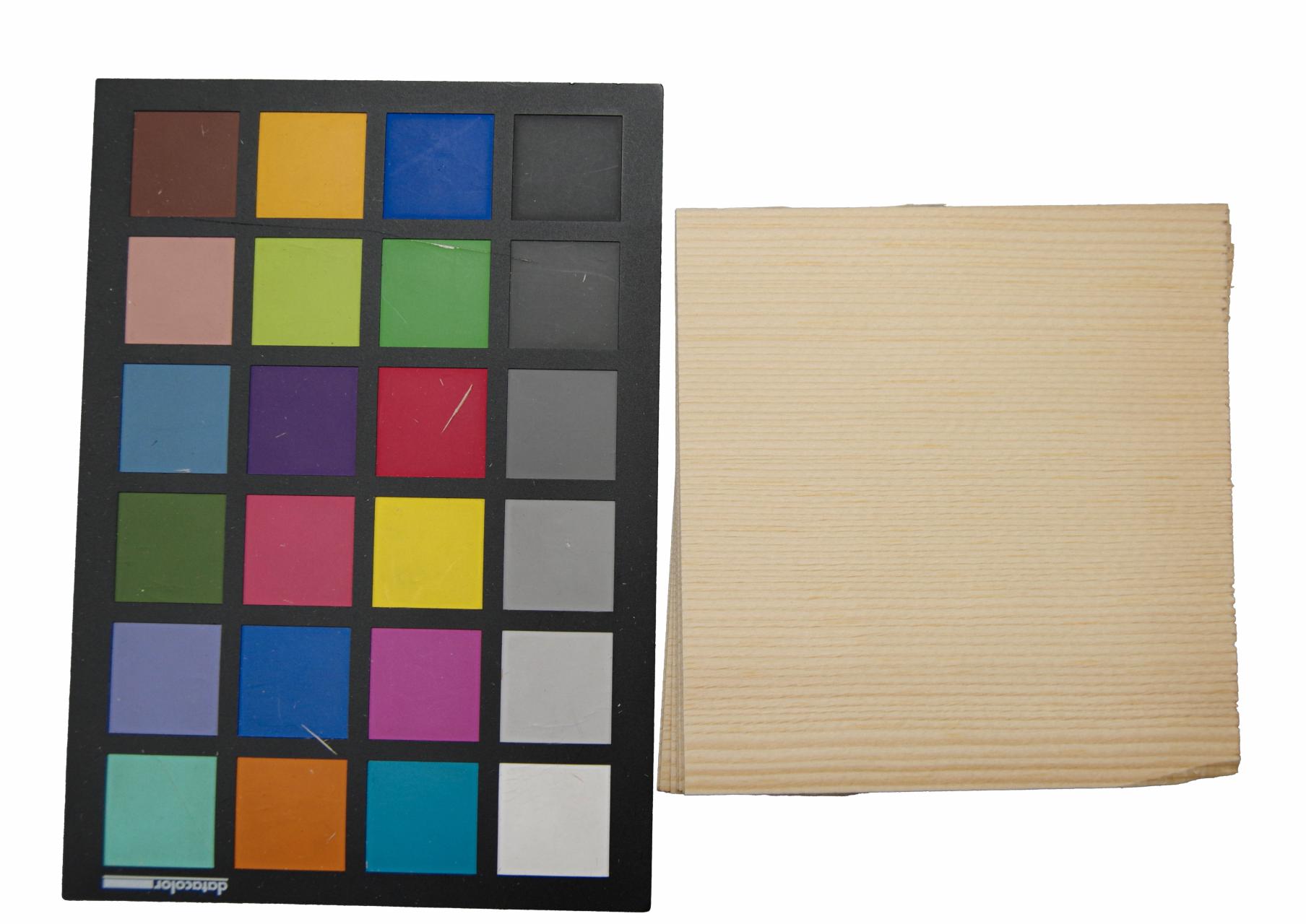 Fichte -Furnier (1,4mm) - 0,11m² (8Stk. x 12cm x 11cm)