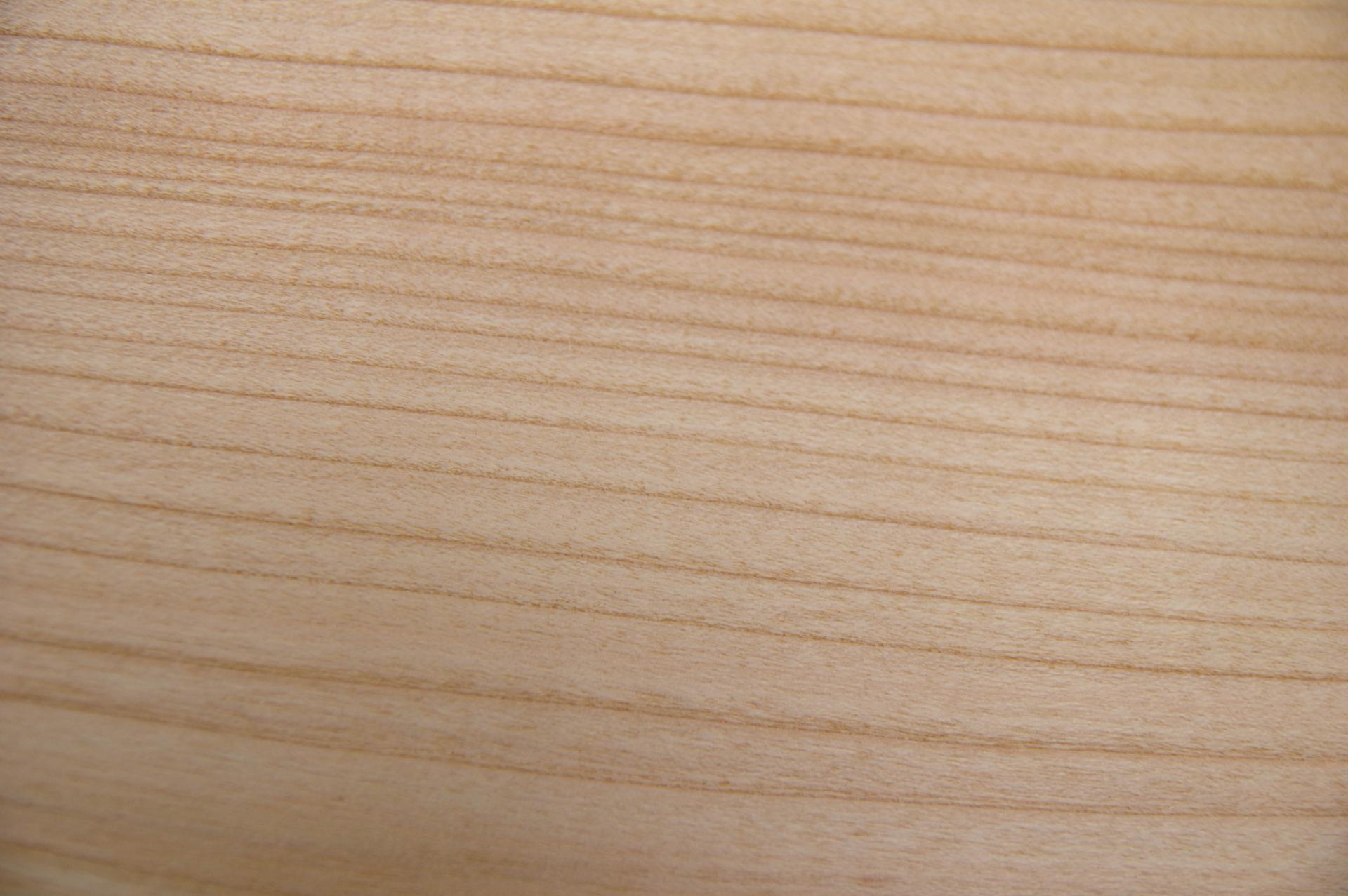 European Cherry, - veneer (0,9mm) - 0,23m² (16pcs. x 12cm x 12cm)