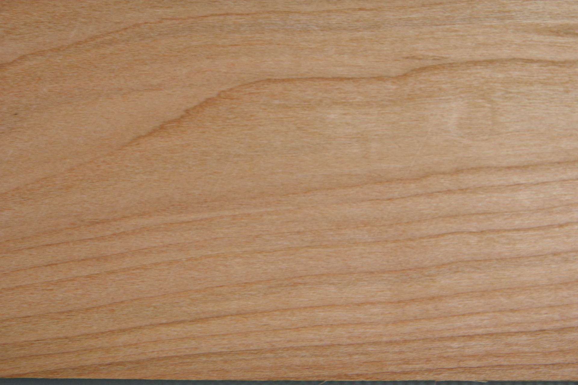 Kirschbaum, europäischer Furnier