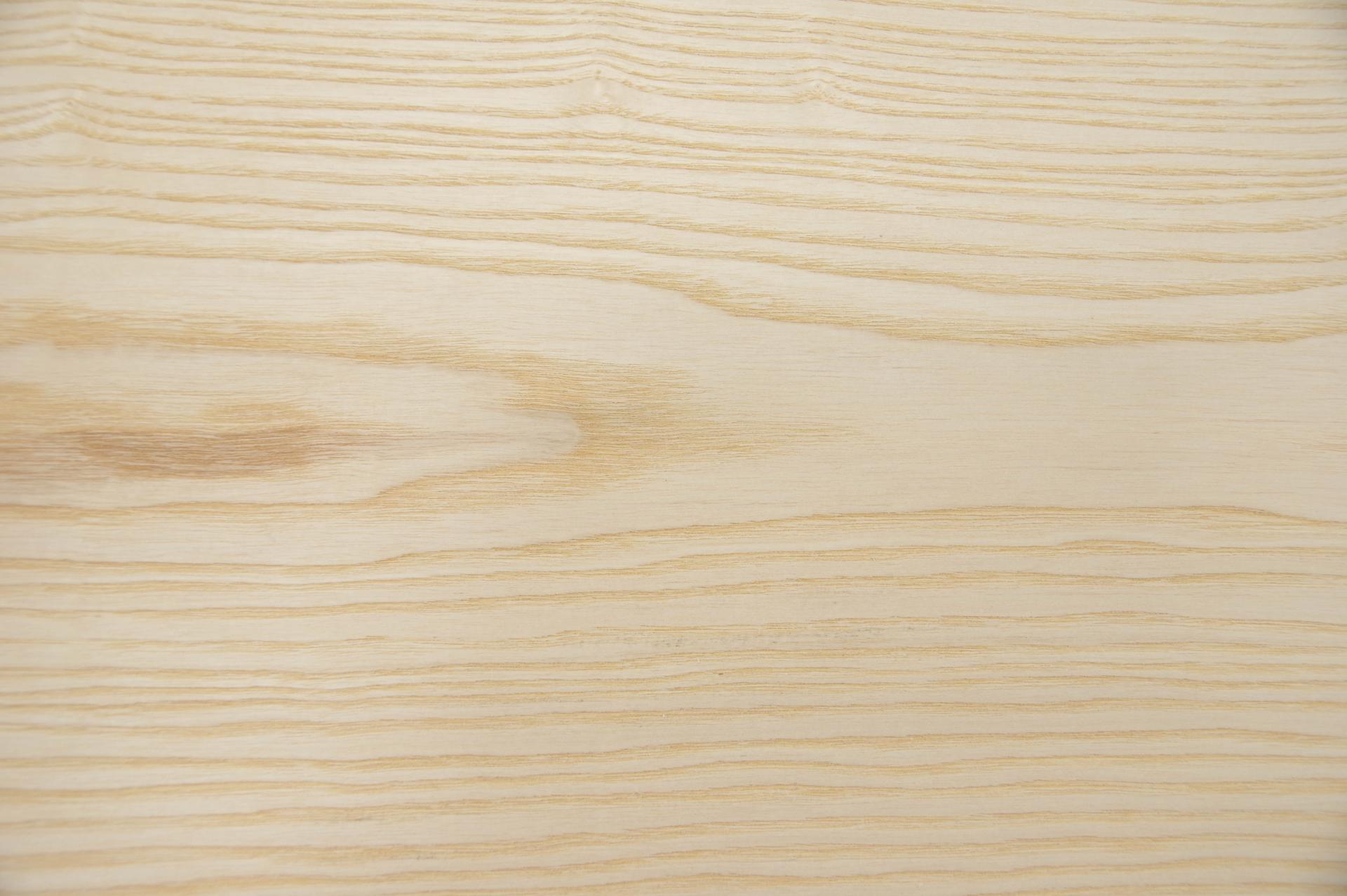 Esche, europäische -Furnier (0,6mm) - 1,47m² (12Stk. x 35cm x 35cm)