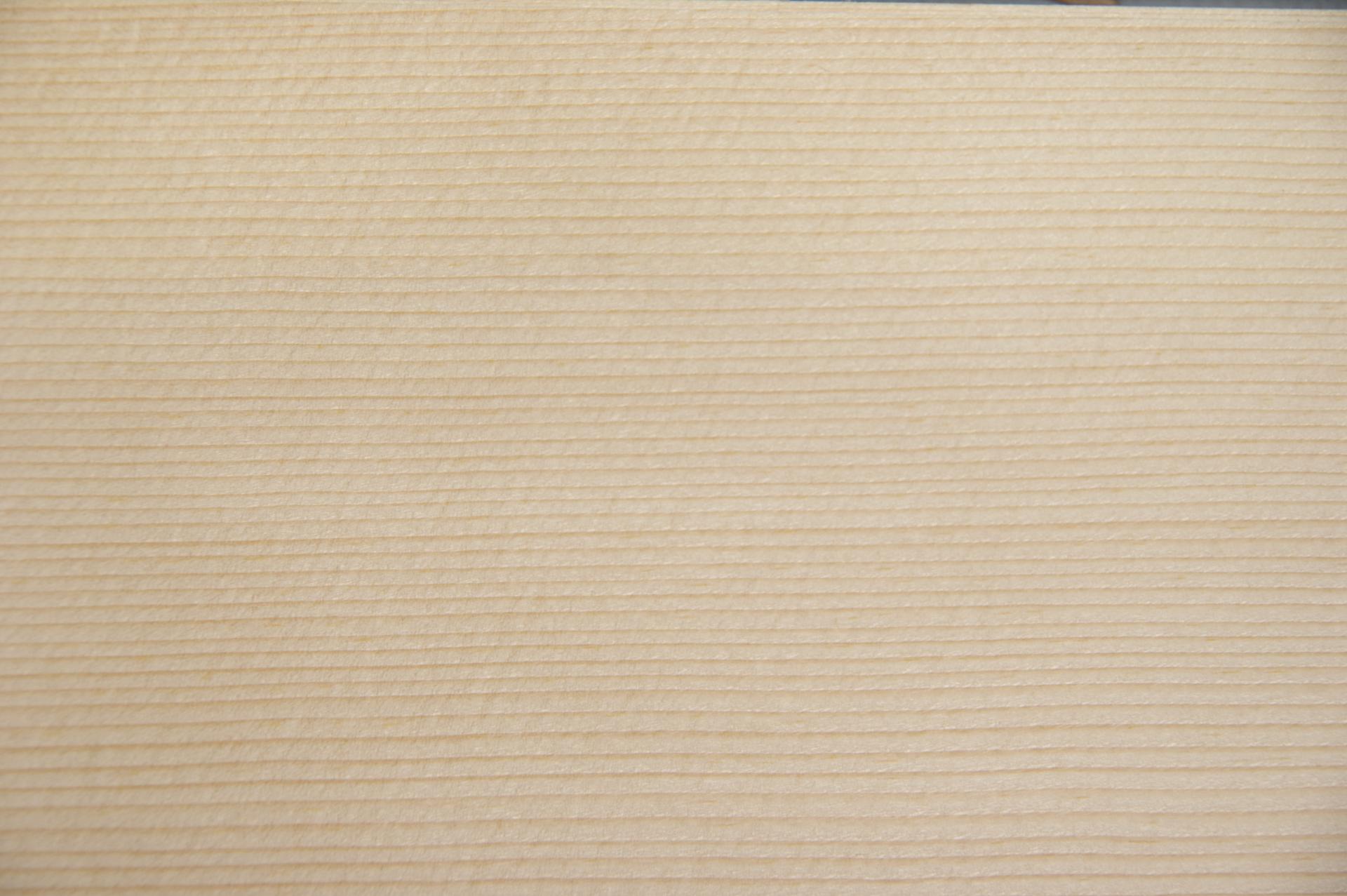 Spruce, - veneer (0,6mm) - 2,97m² (24pcs. x 118cm x 10,5cm)