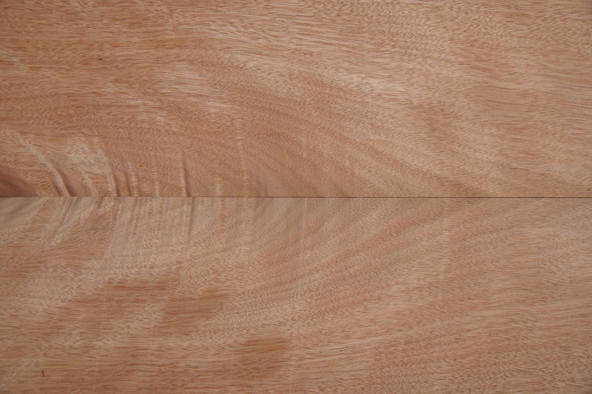 Gabon mahogany, okoumé, - veneer (0,6mm) - 1,58m² (10pcs. x 66cm x 24cm)