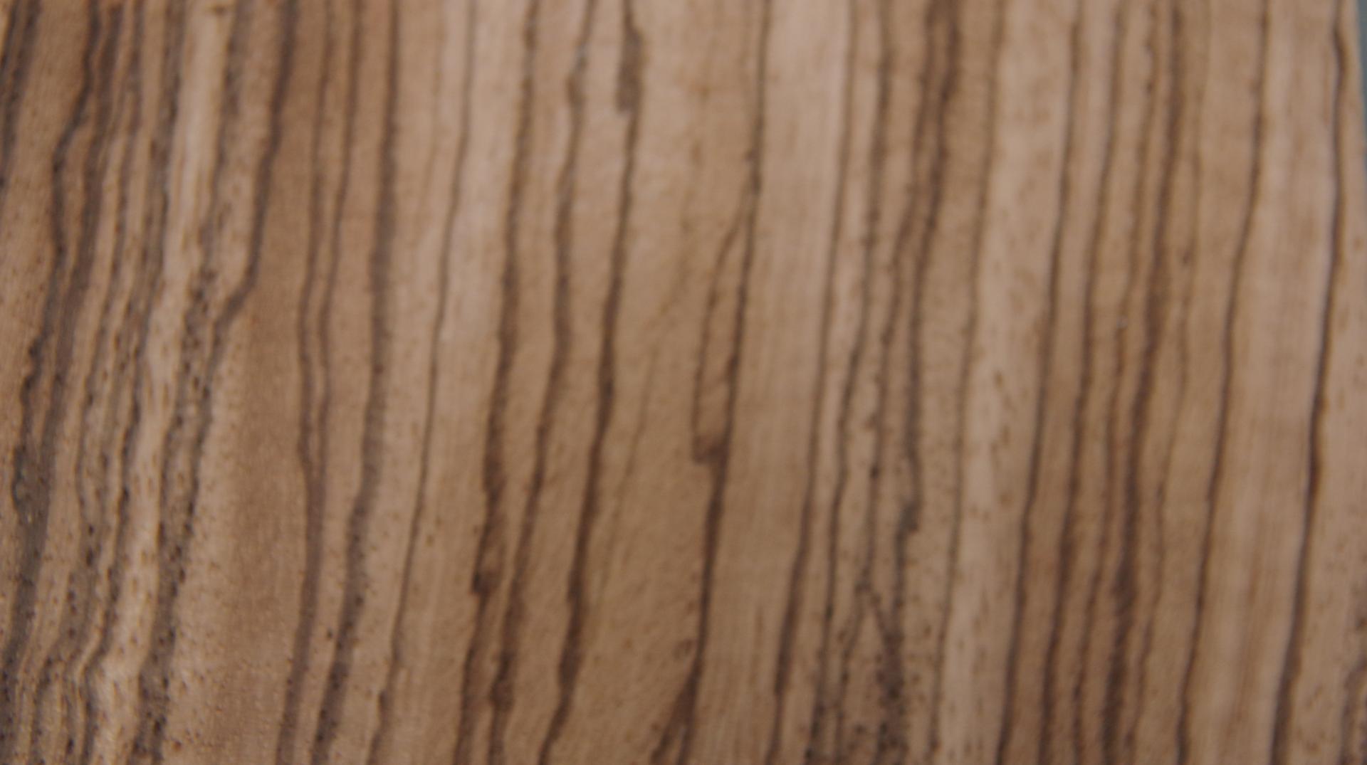 Zebrano -Furnier (0,6mm) - 0,12m² (17Stk. x 6cm x 12cm)