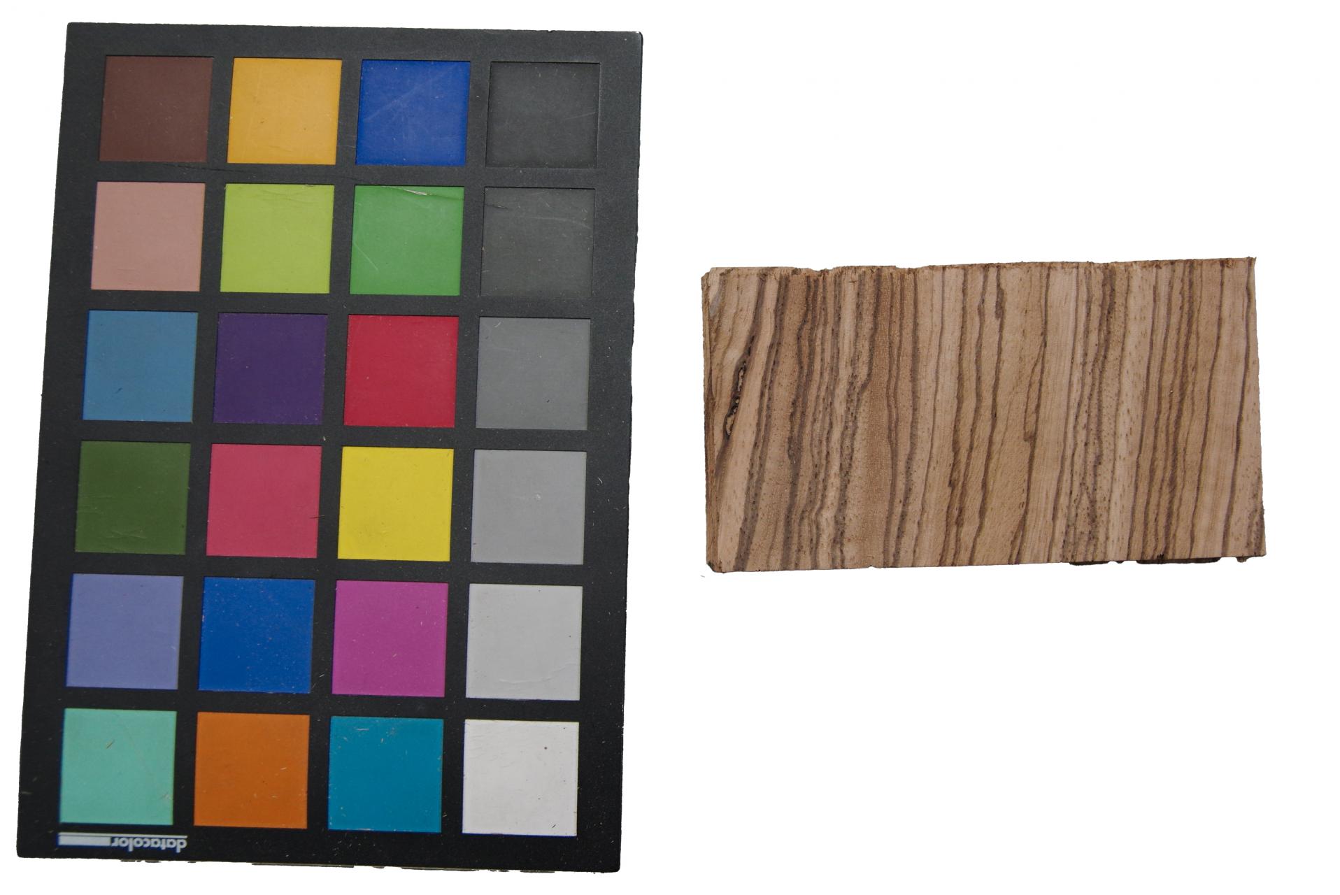 Zebrano -Furnier (0,6mm) - 0,12m² (17Stk. x 6cm x 12cm)