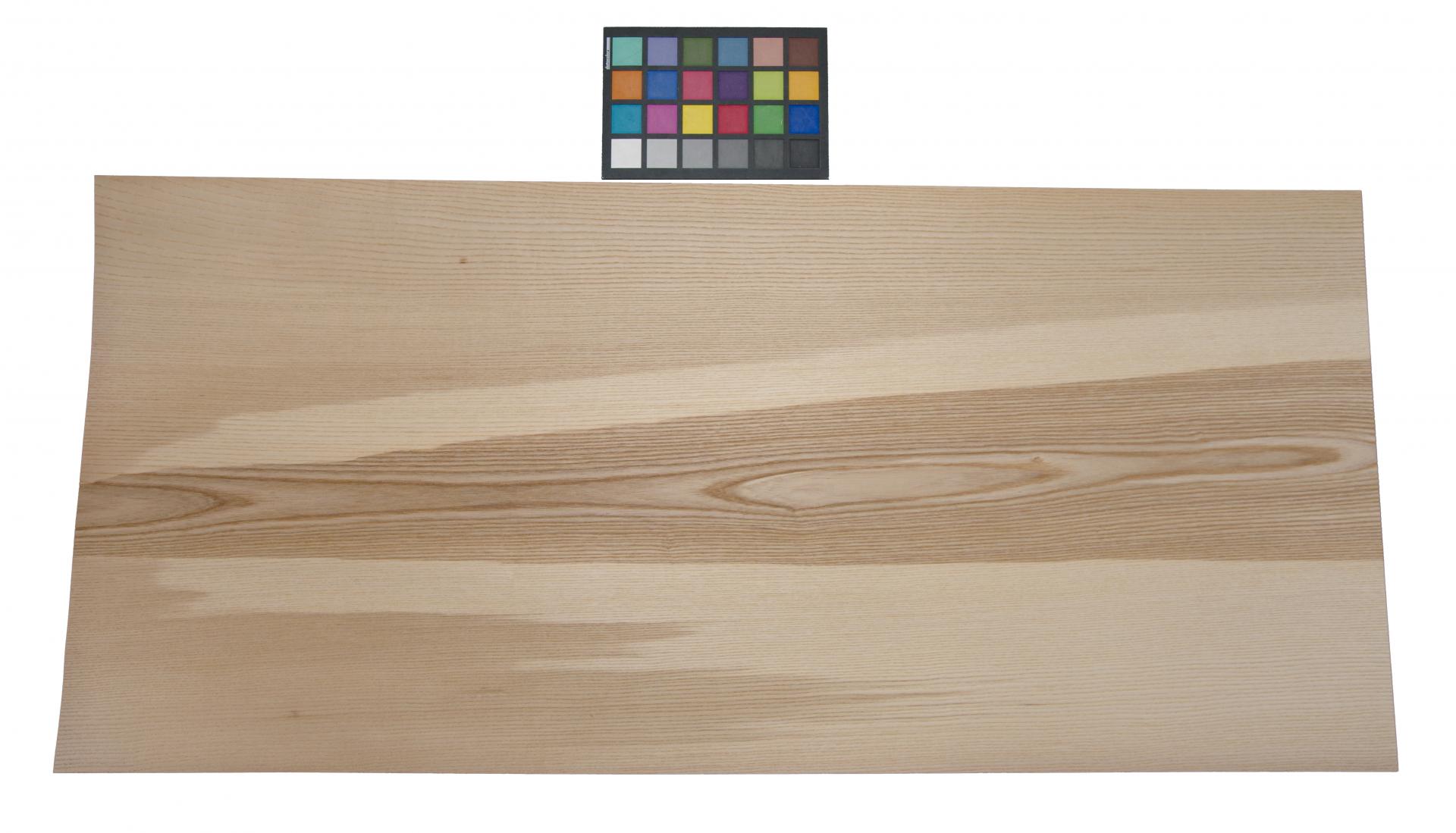 Olive Ash, - veneer (0,6mm) - 8,47m² (16pcs. x 108cm x 49cm)