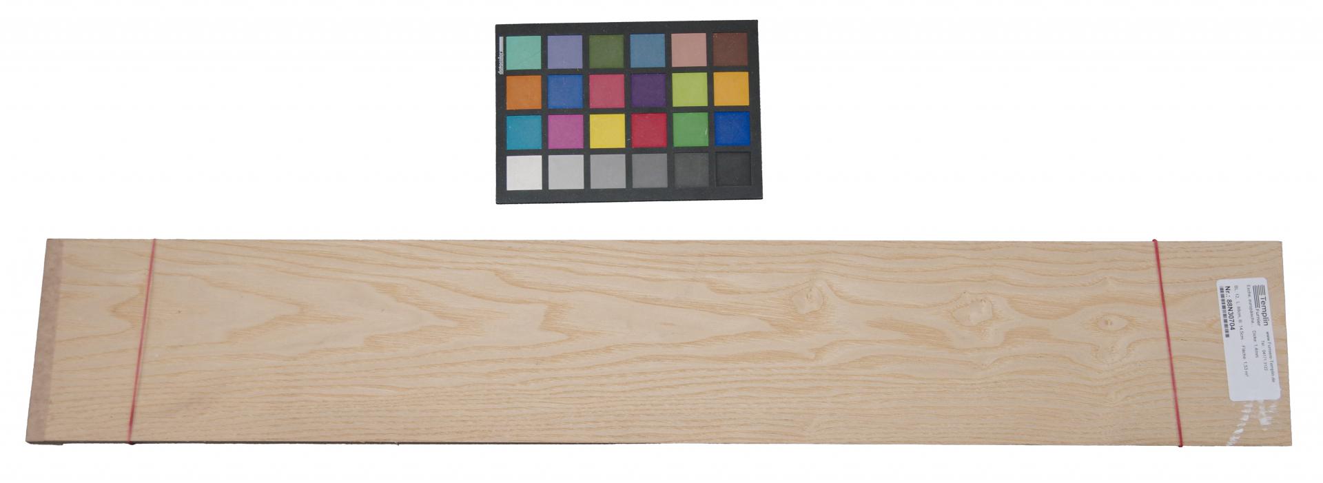 White Ash, - veneer (1,4mm) - 1,53m² (12pcs. x 88cm x 14,5cm)