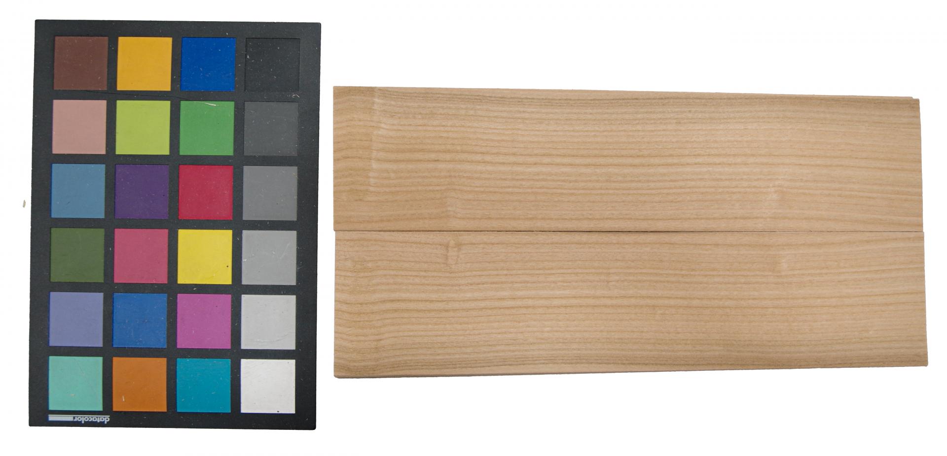 Kirschbaum, europäischer -Furnier (0,6mm) - 0,53m² (28Stk. x 29cm x 6,5cm)