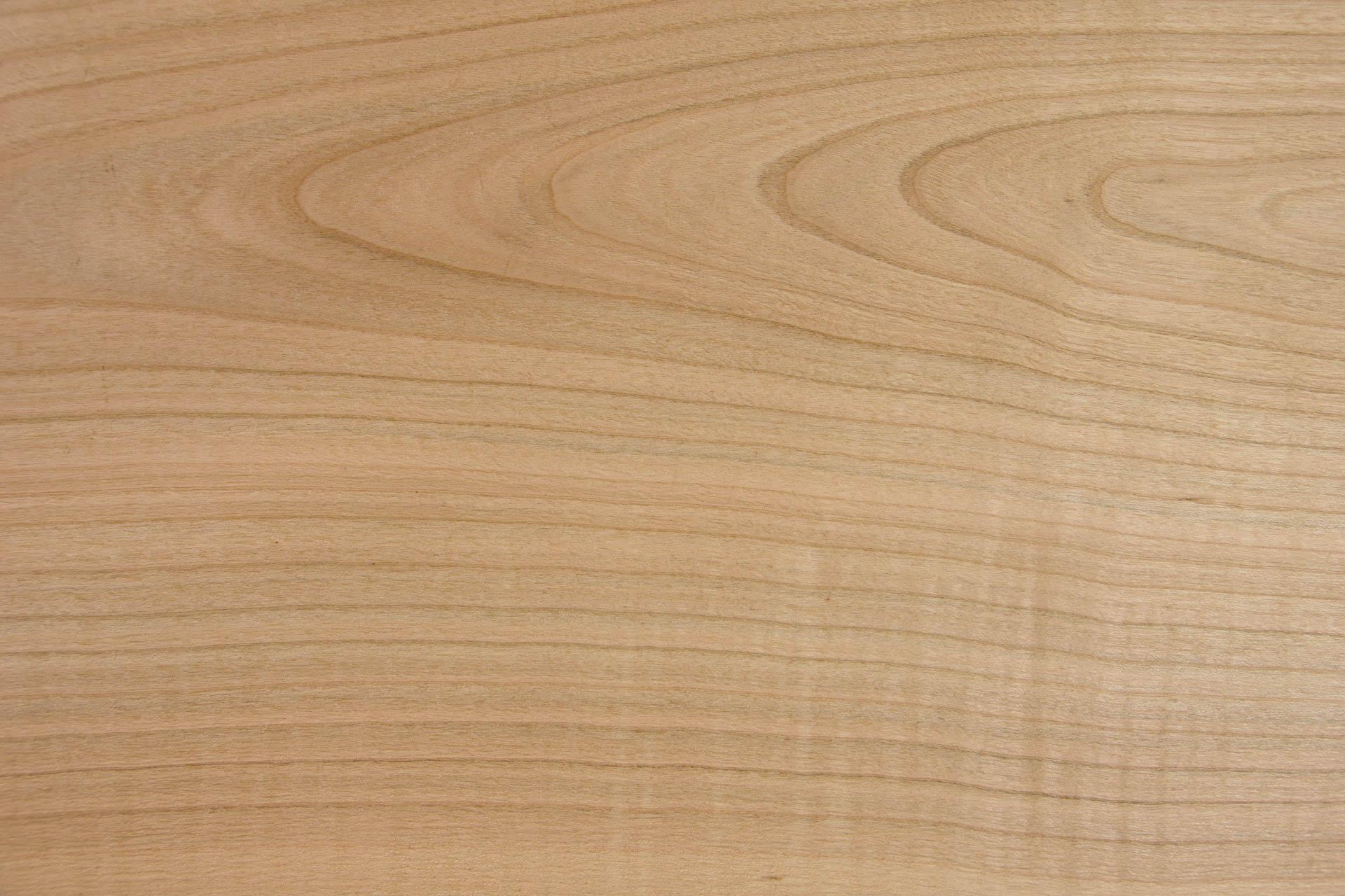Kirschbaum, europäischer Furnier