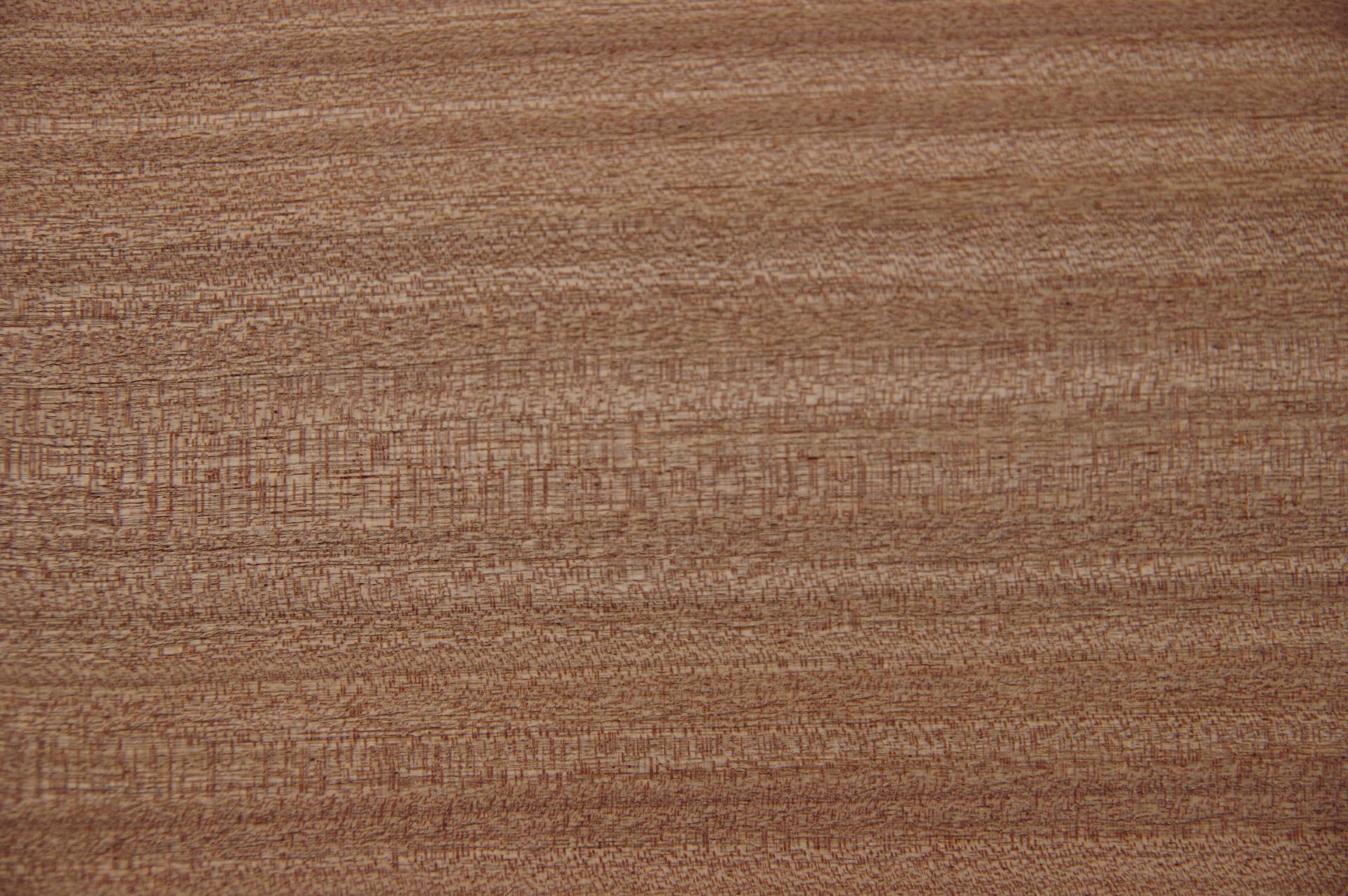 Mahogany Sapeli, - veneer (2,4mm) - 0,91m² (7pcs. x 108cm x 12cm)